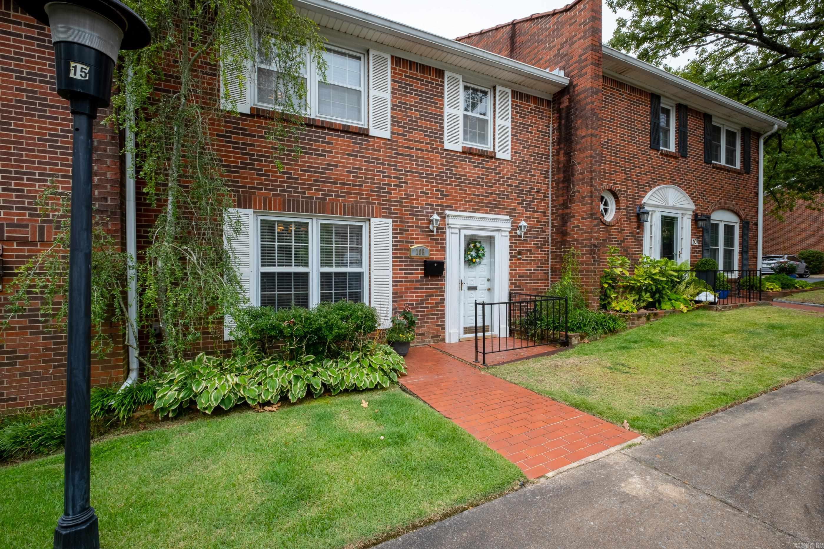 105 Cambridge Place Drive