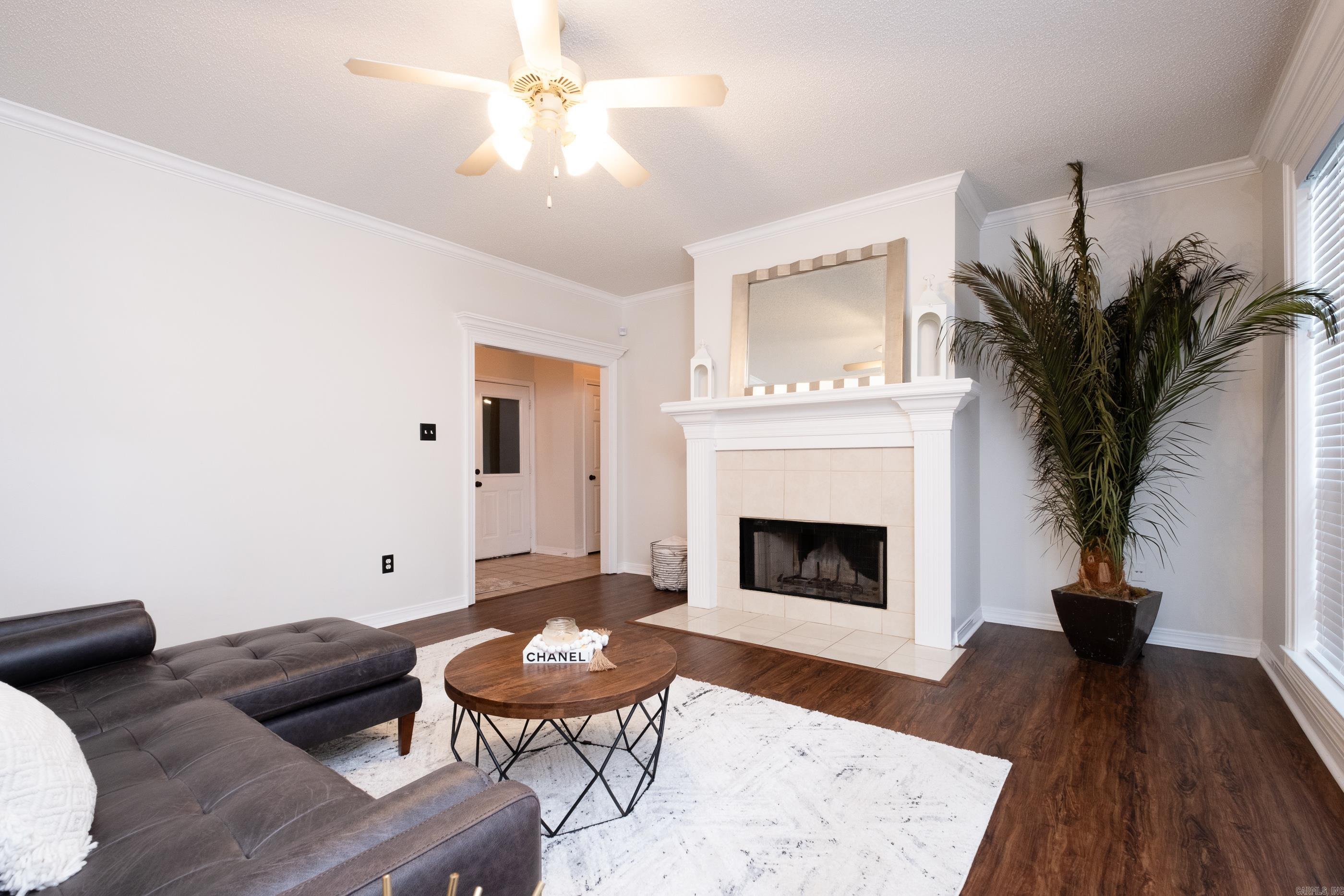 14 Westfield Circle