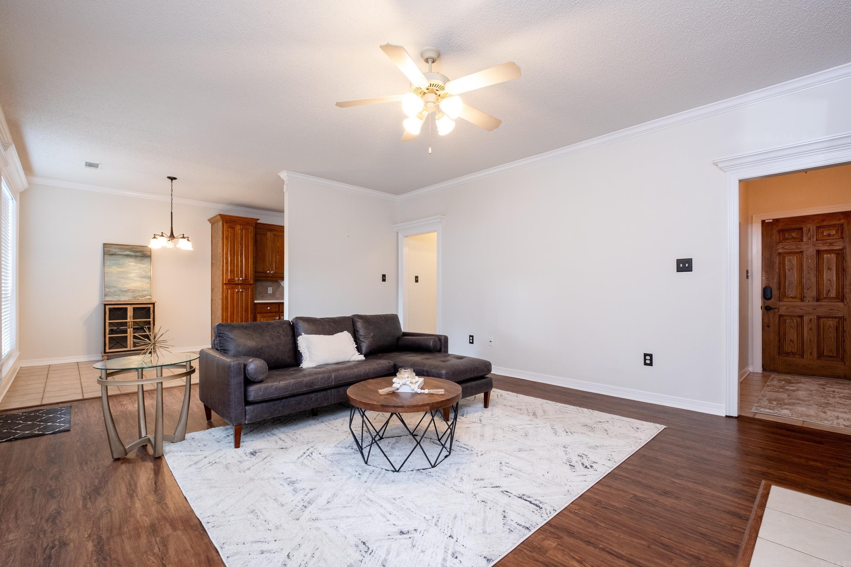 14 Westfield Circle