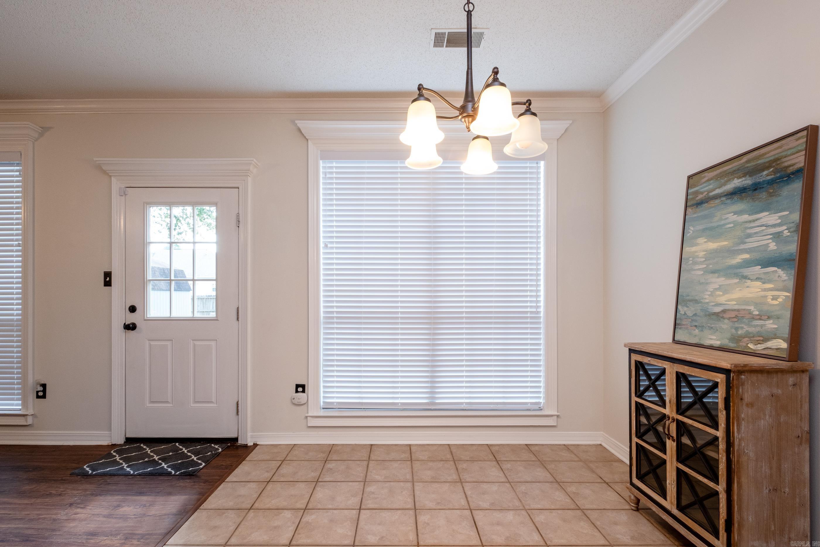 14 Westfield Circle