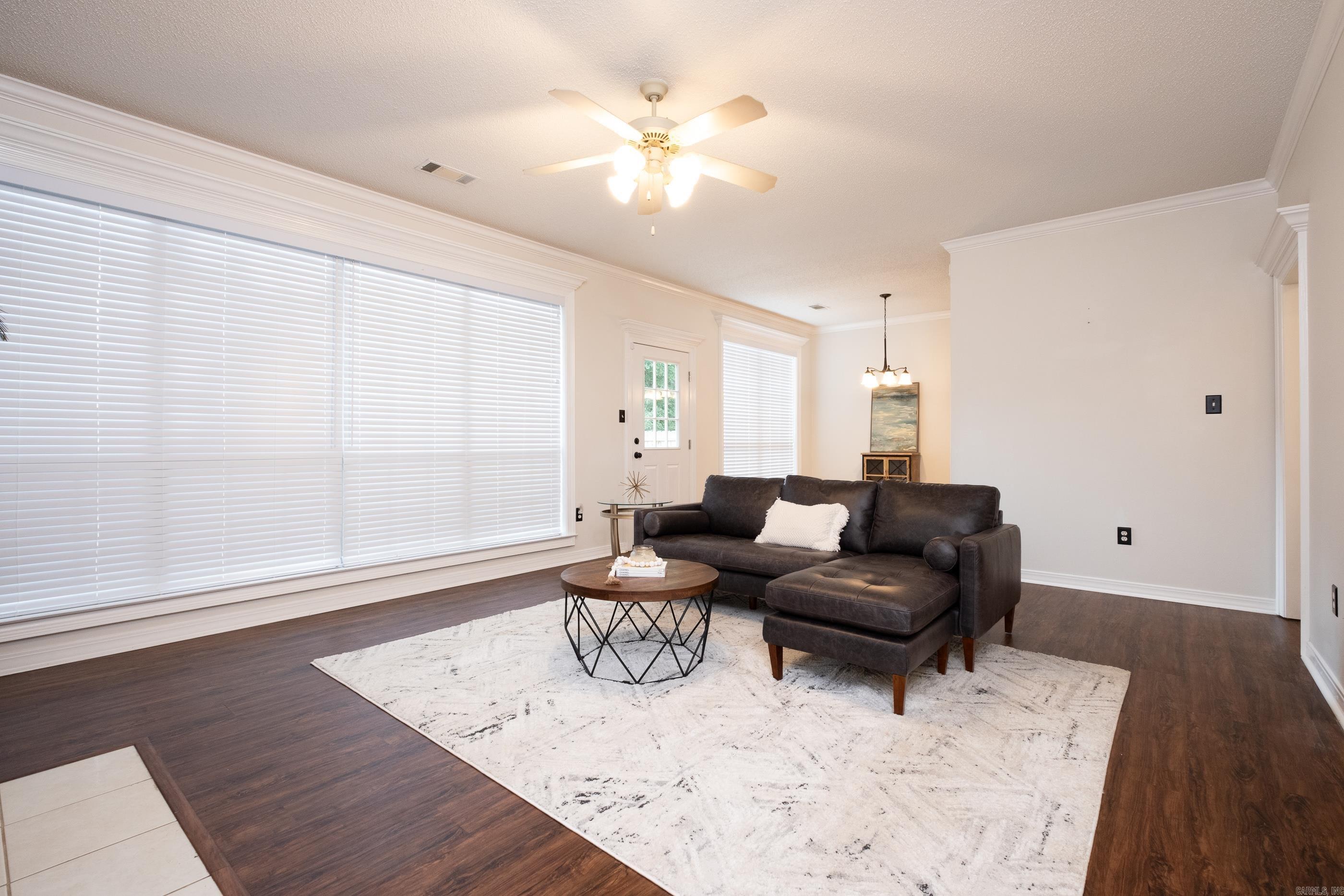 14 Westfield Circle