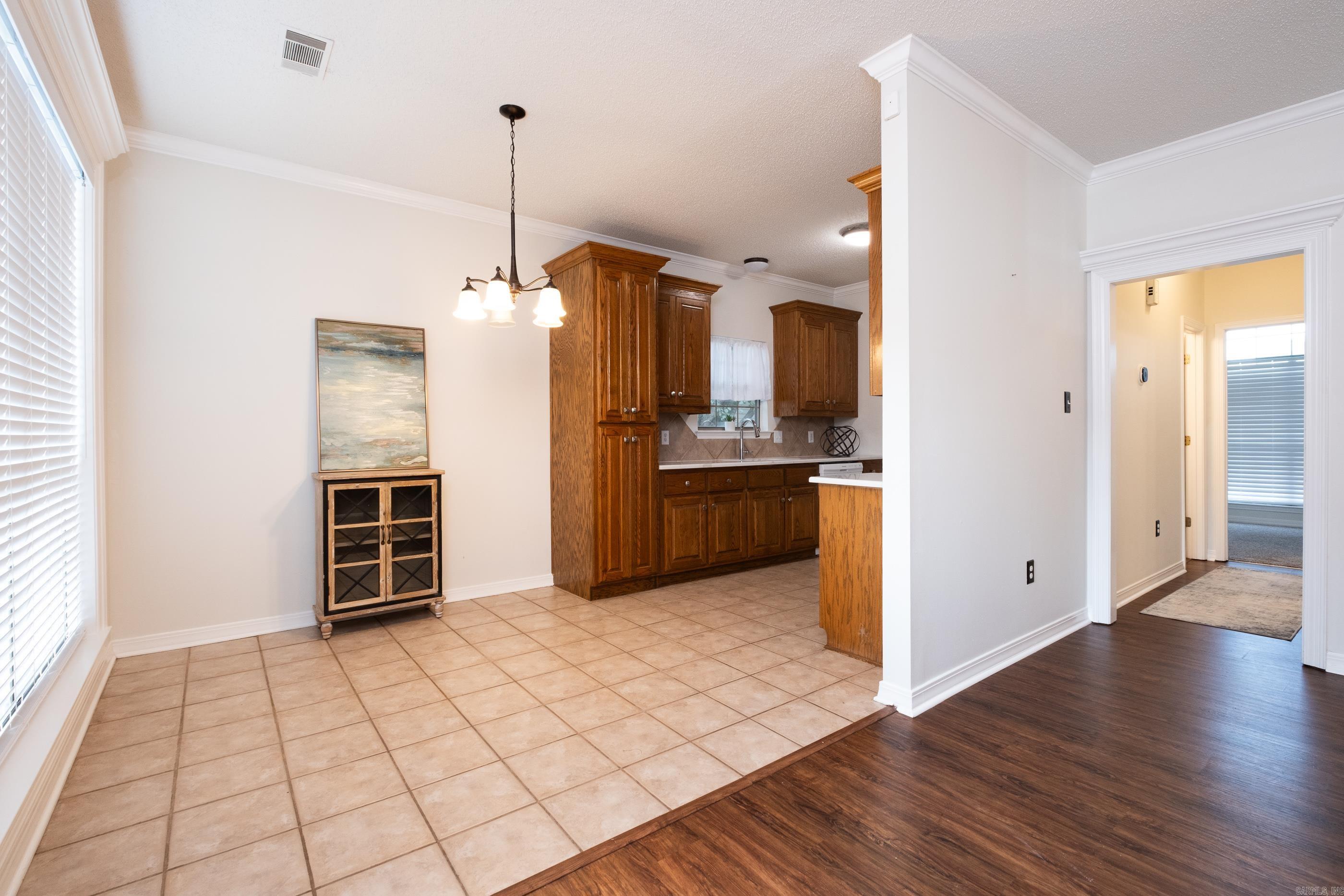 14 Westfield Circle