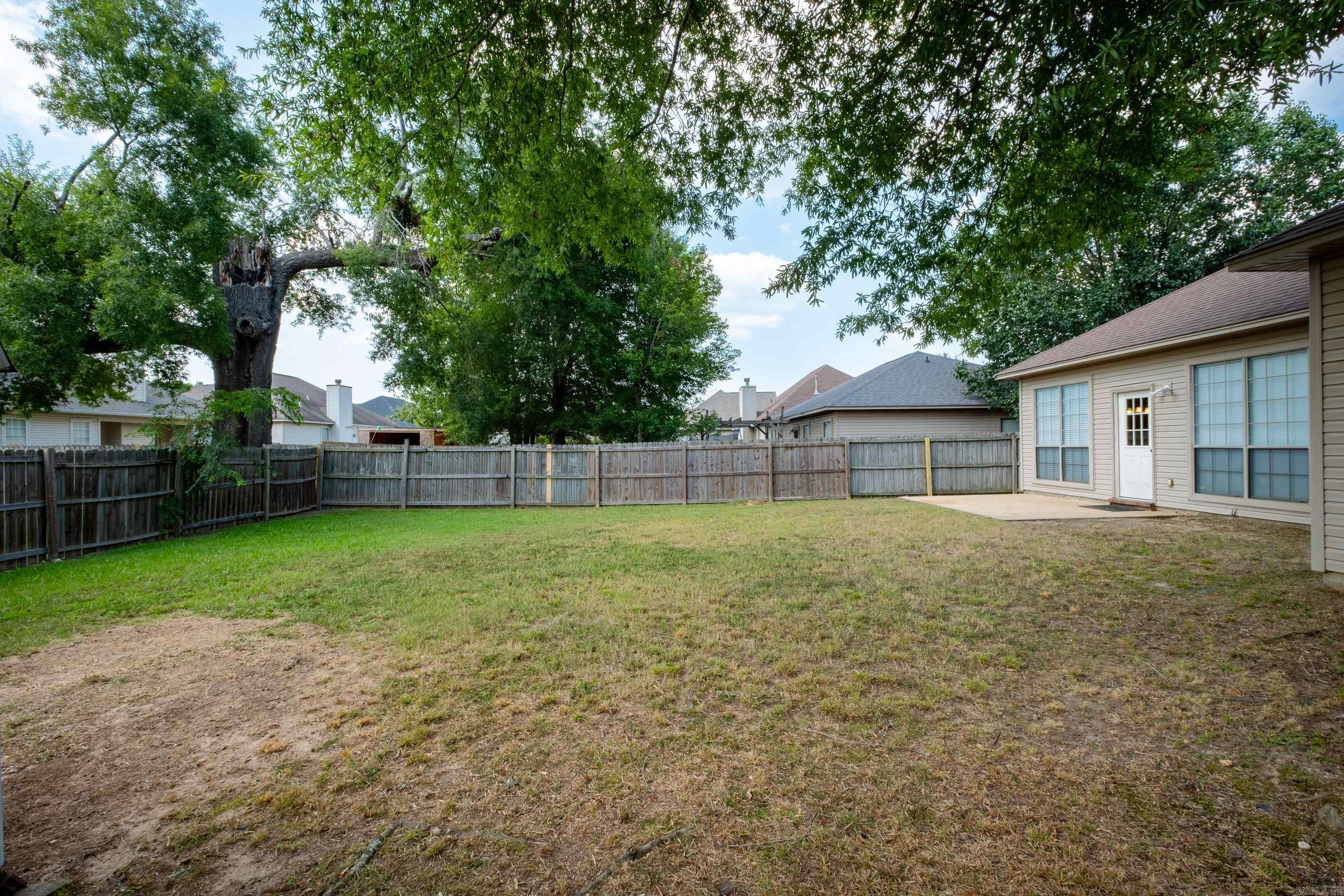 14 Westfield Circle