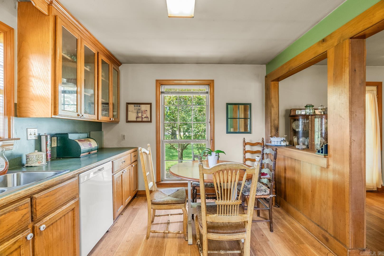 15116 Cedar Heights Rd