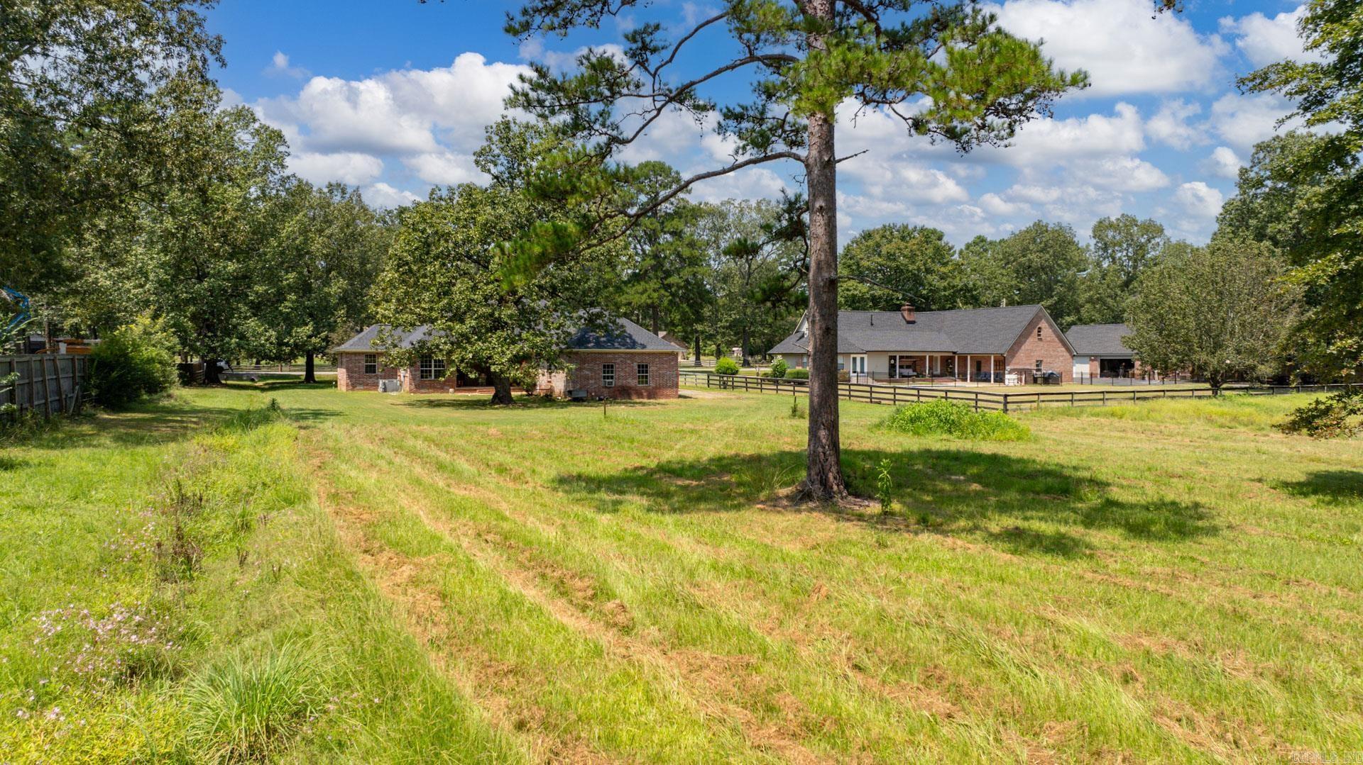 15116 Cedar Heights Rd