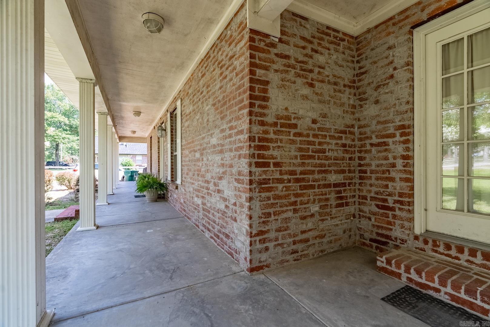 15116 Cedar Heights Rd