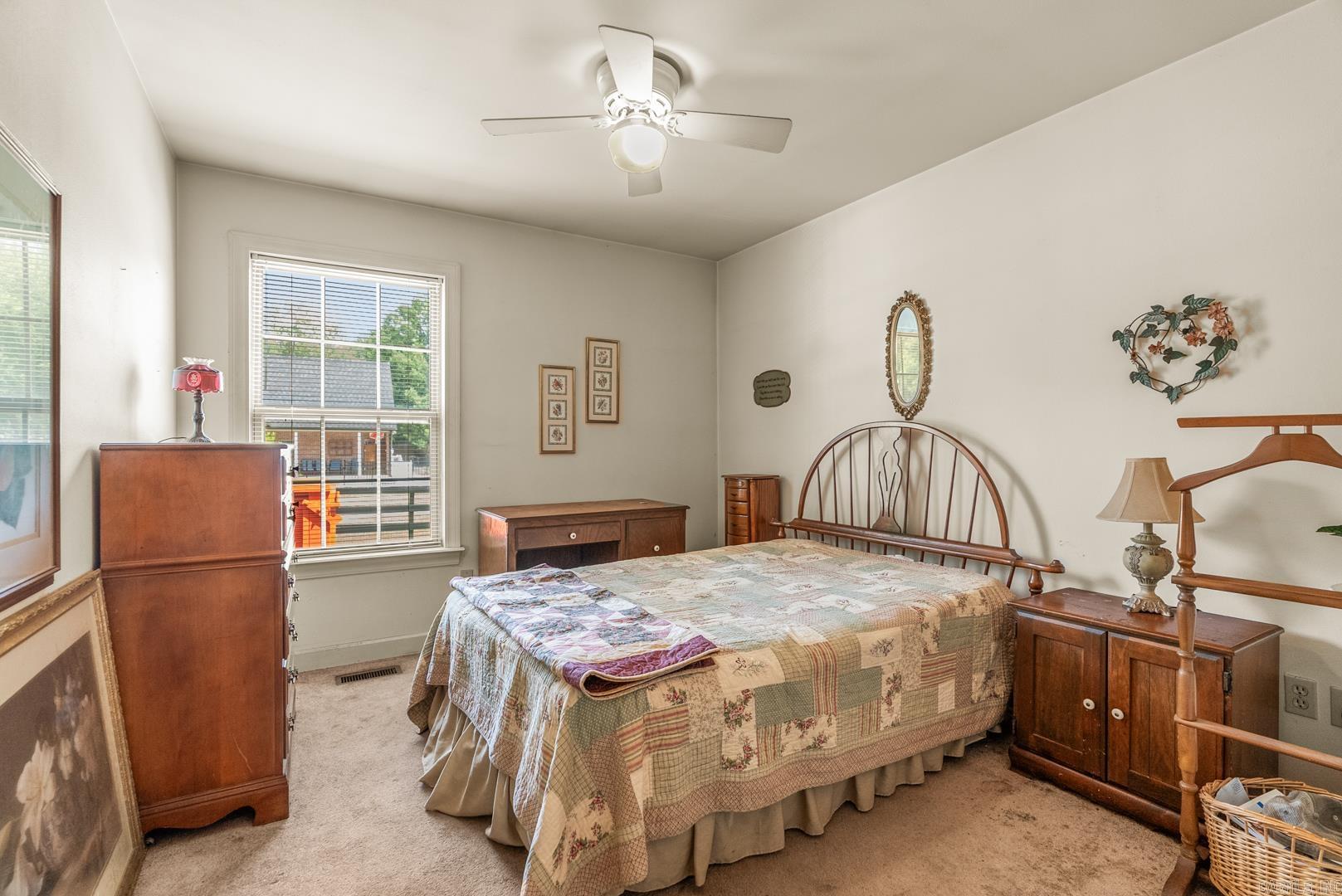 15116 Cedar Heights Rd