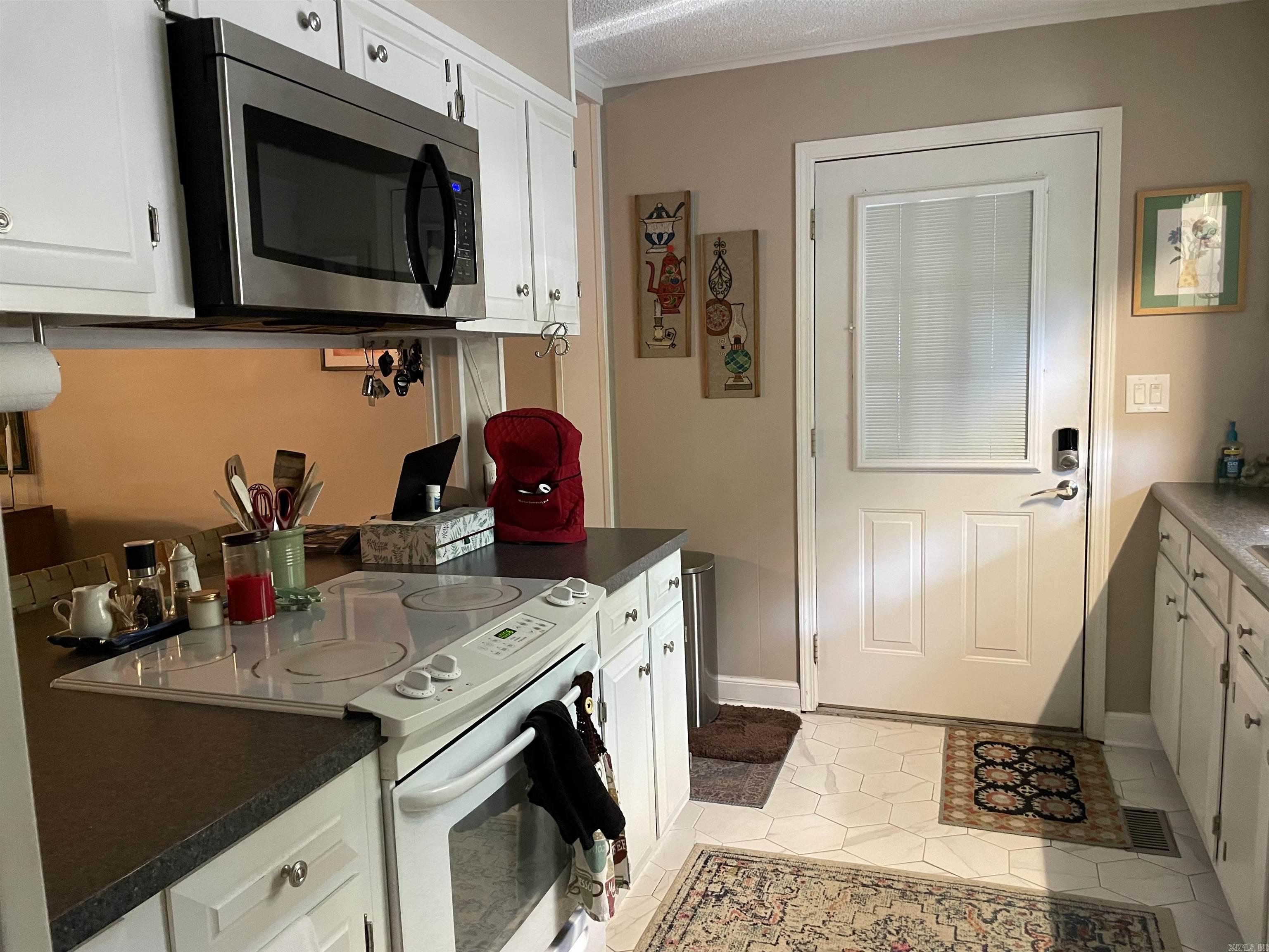 9 Silla Lane