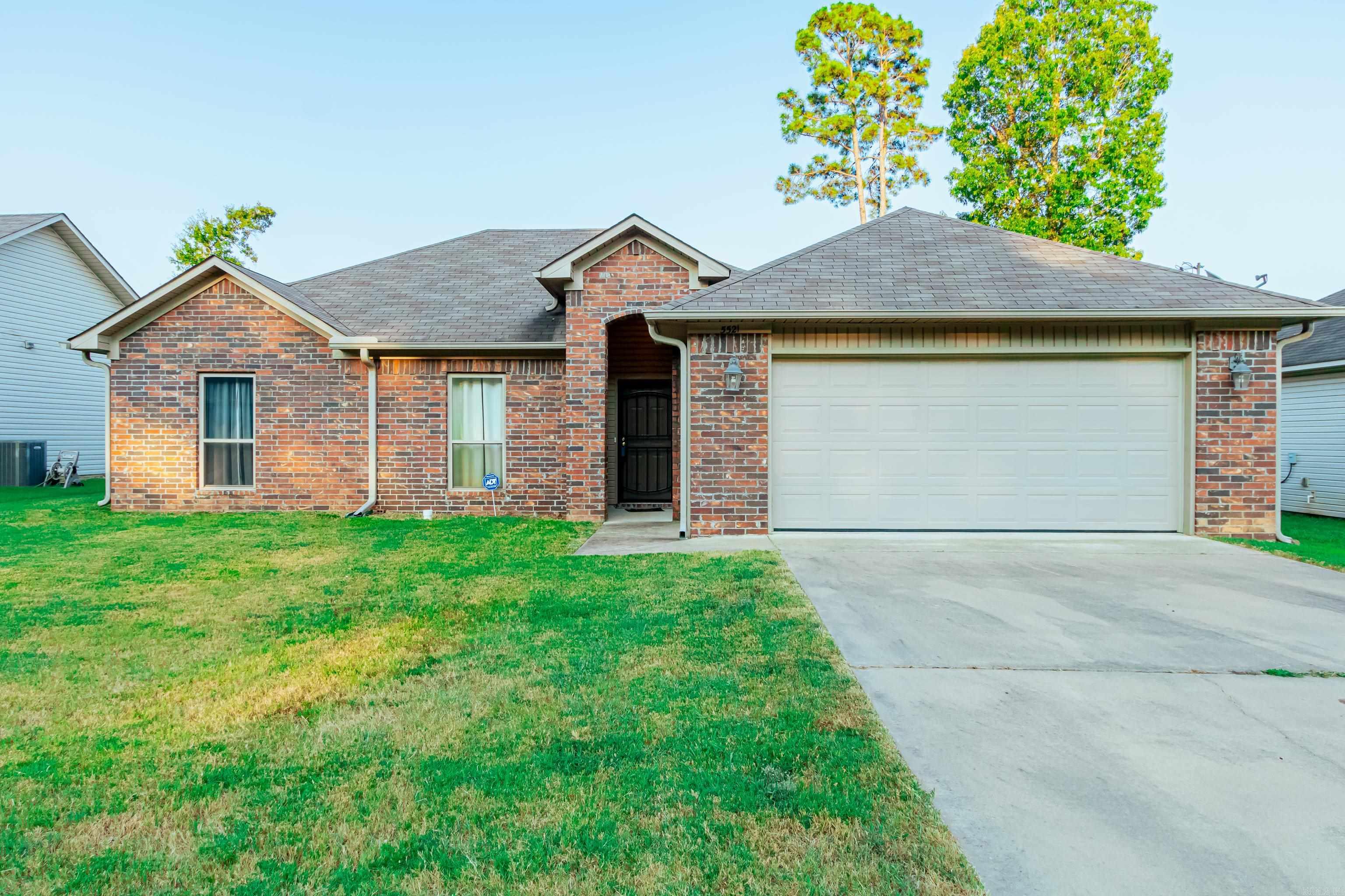 5521 Greenwood Acres Boulevard