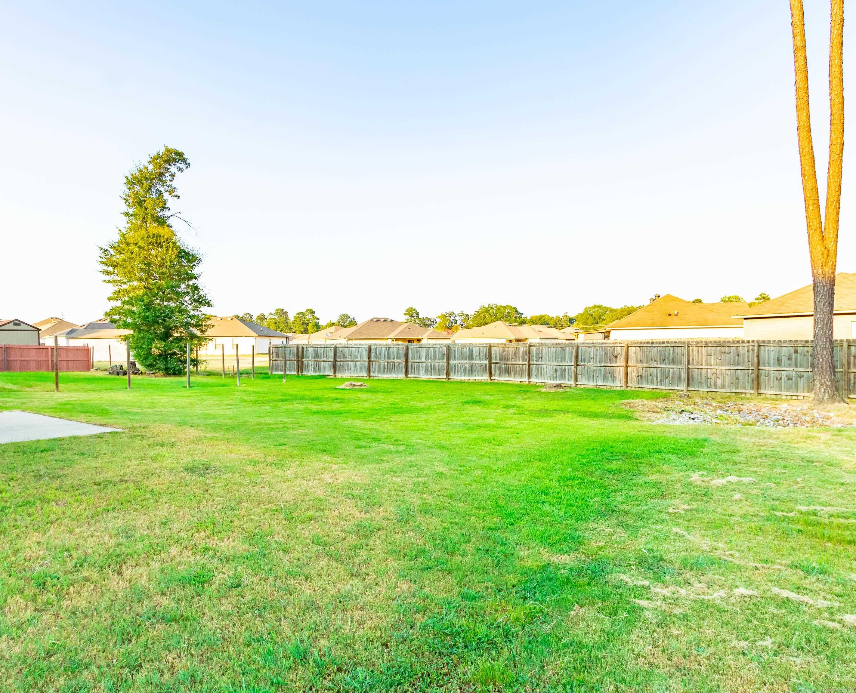 5521 Greenwood Acres Boulevard