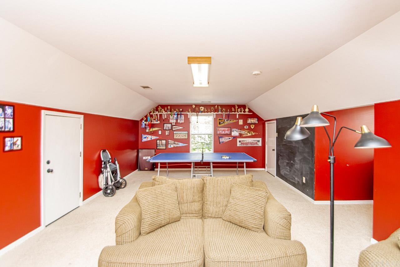 1030 Cambridge Circle