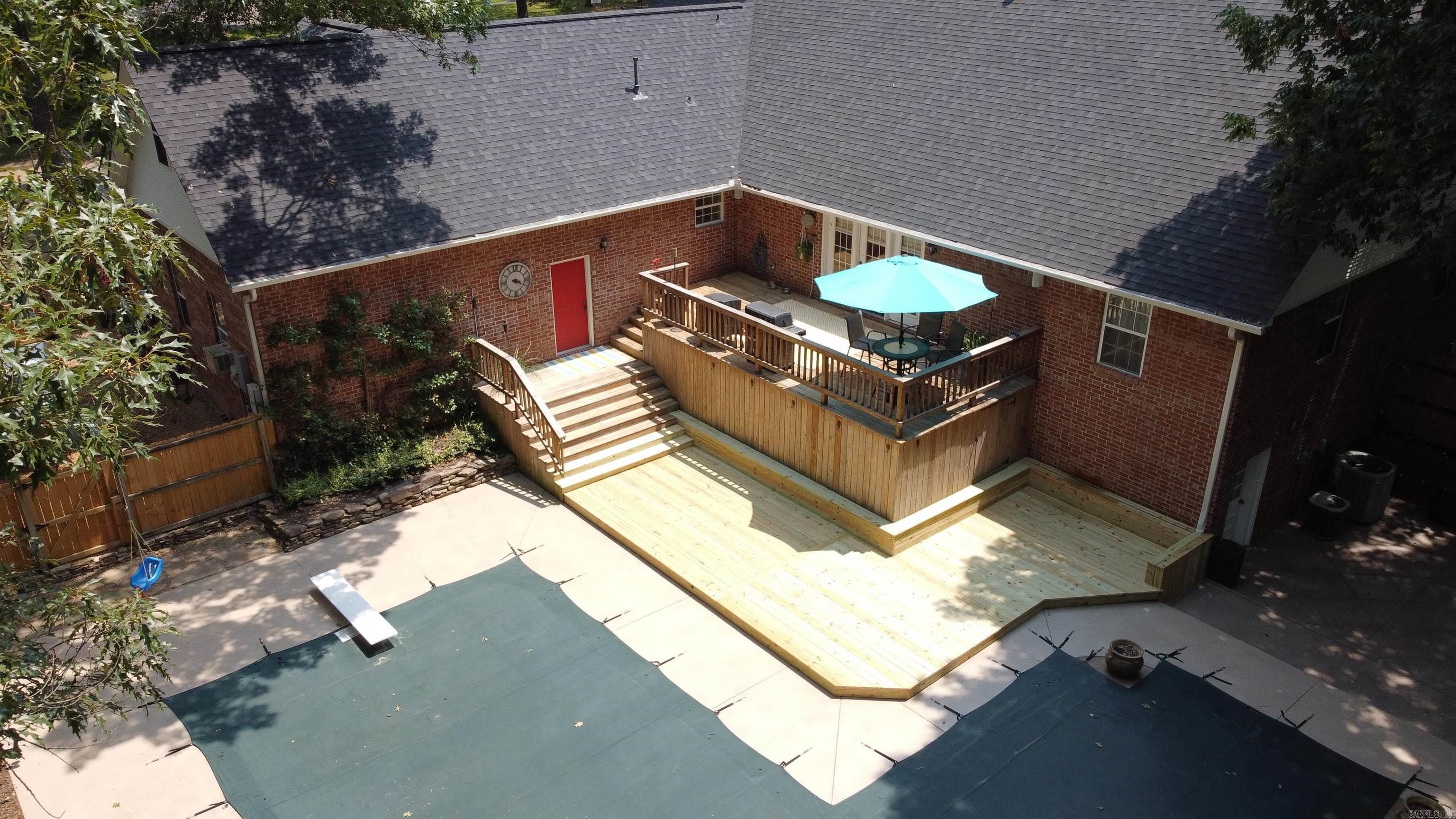 1030 Cambridge Circle