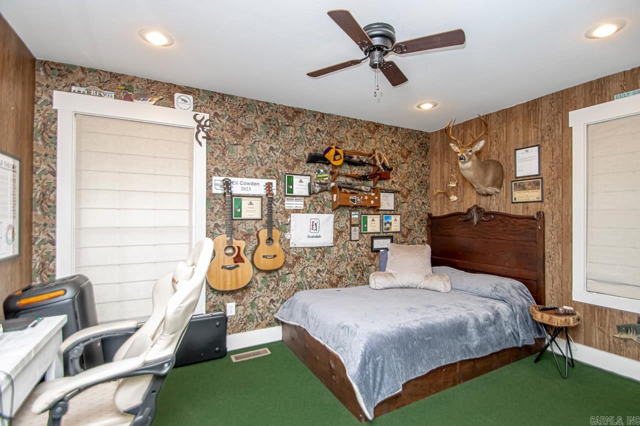 1030 Cambridge Circle