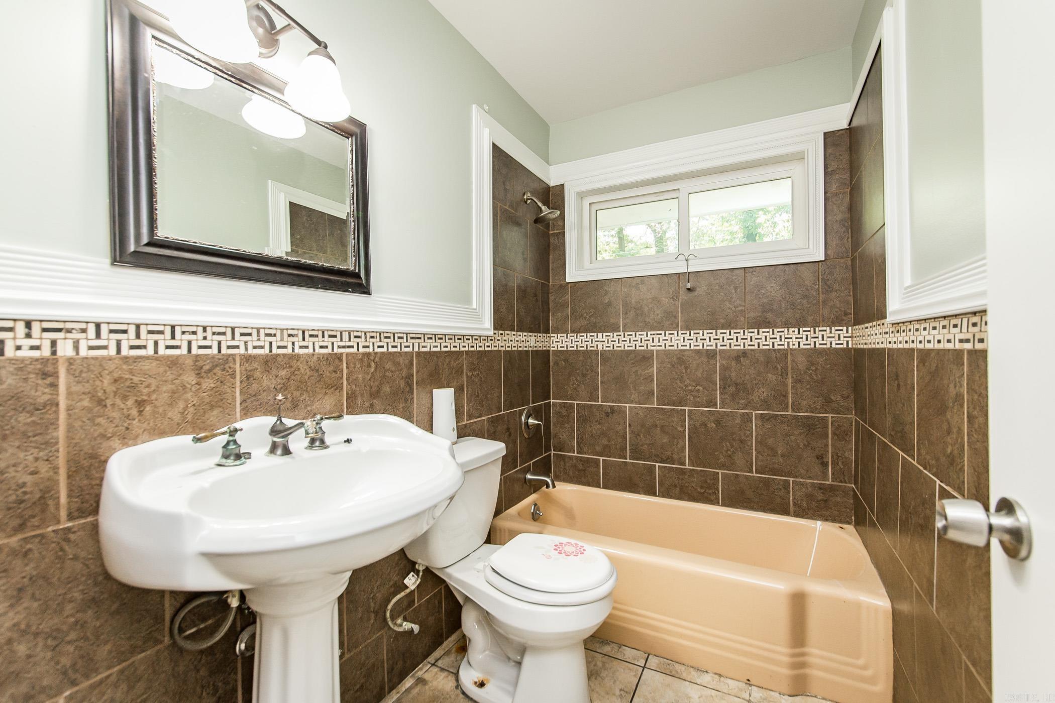 11 Edgemont Drive