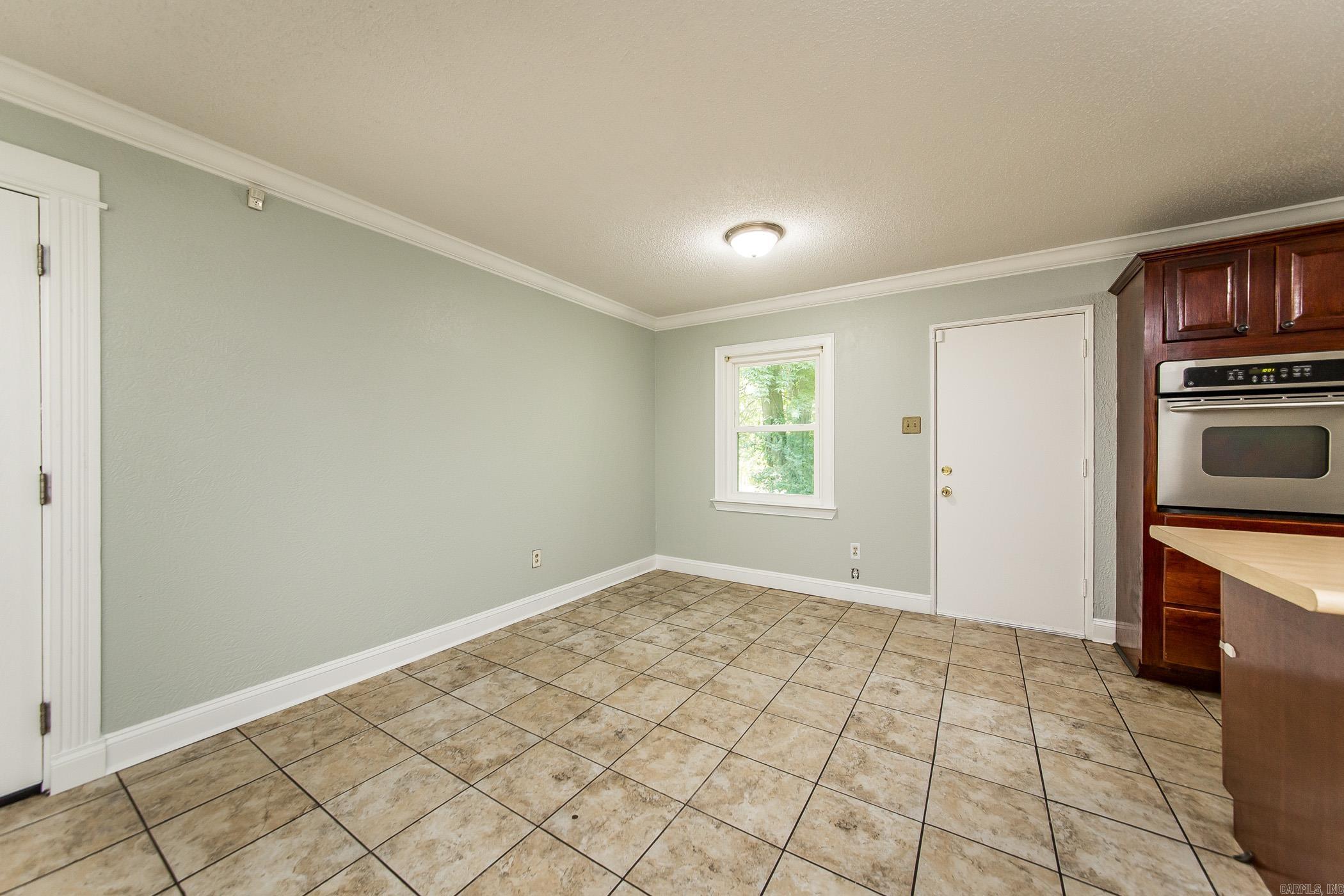 11 Edgemont Drive