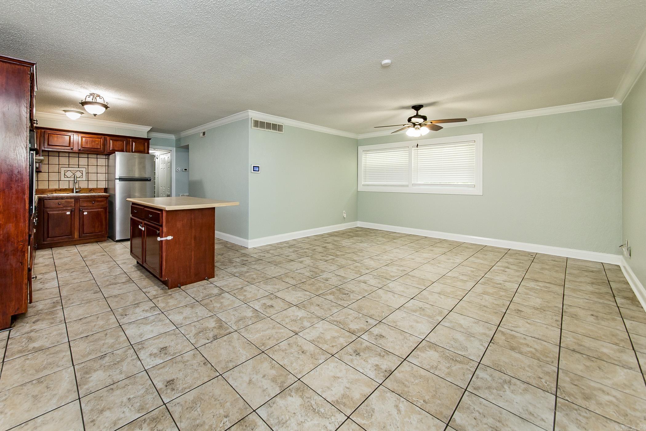 11 Edgemont Drive