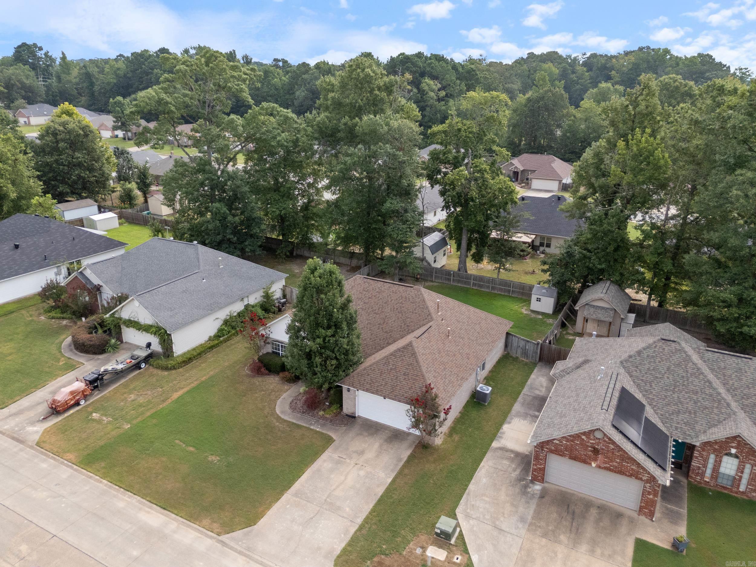 1402 Pleasant Pointe Circle