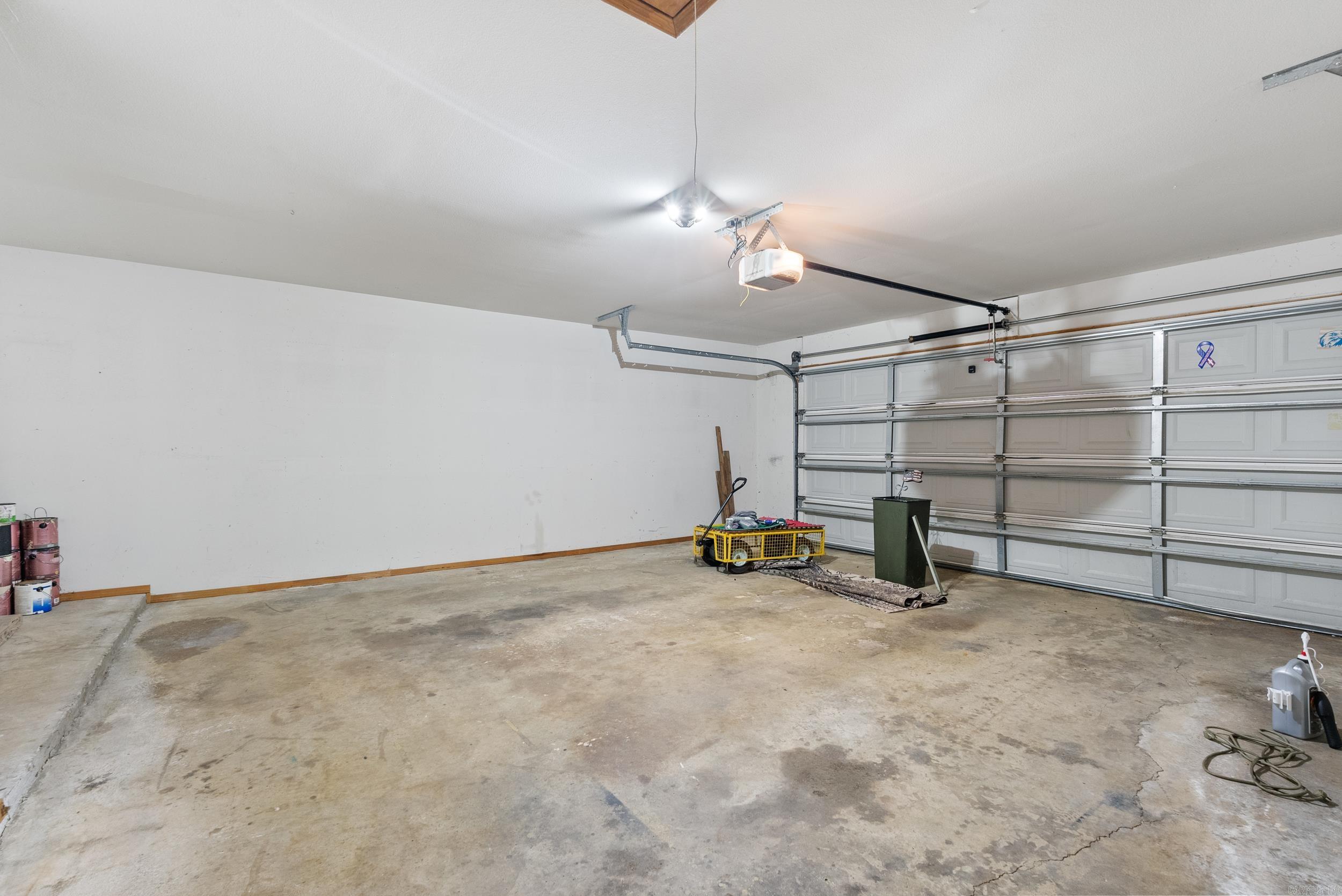 1402 Pleasant Pointe Circle