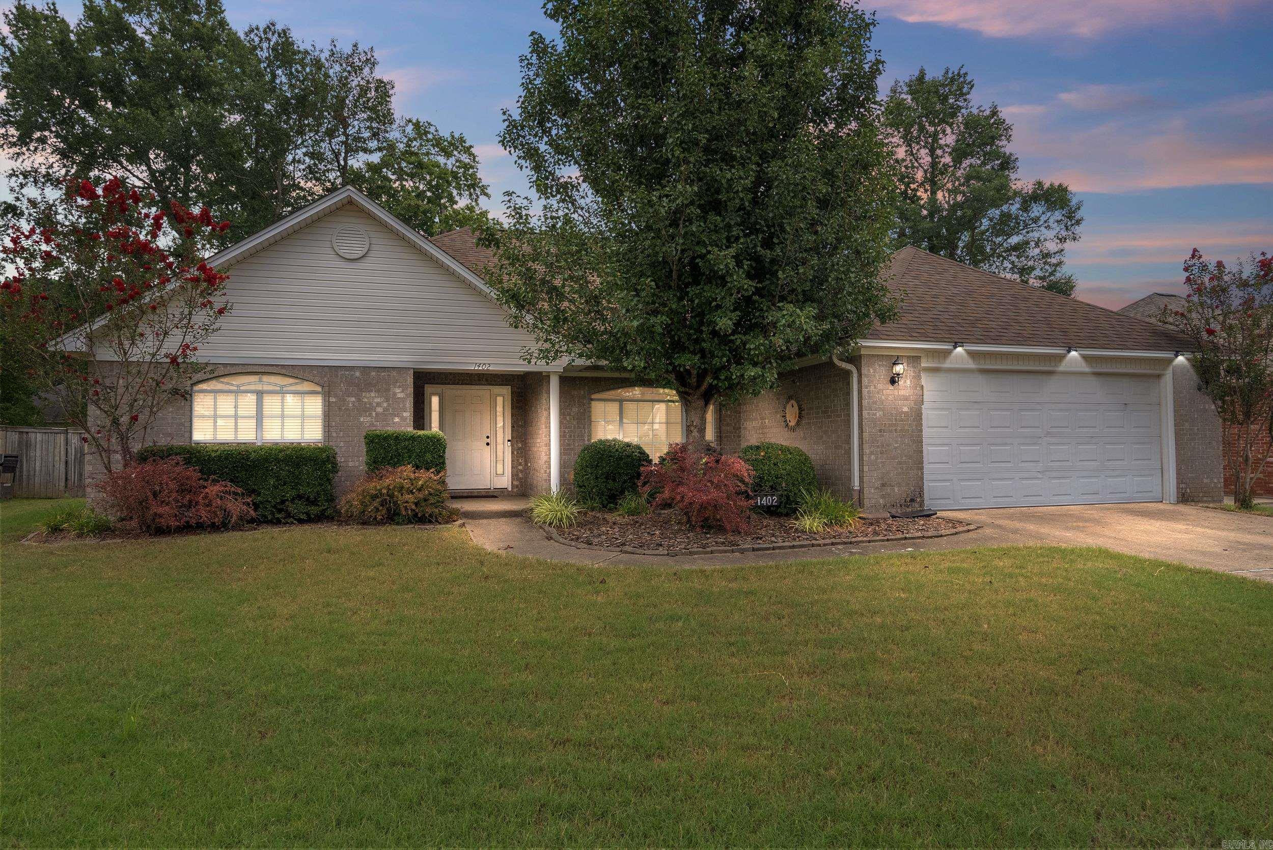 1402 Pleasant Pointe Circle