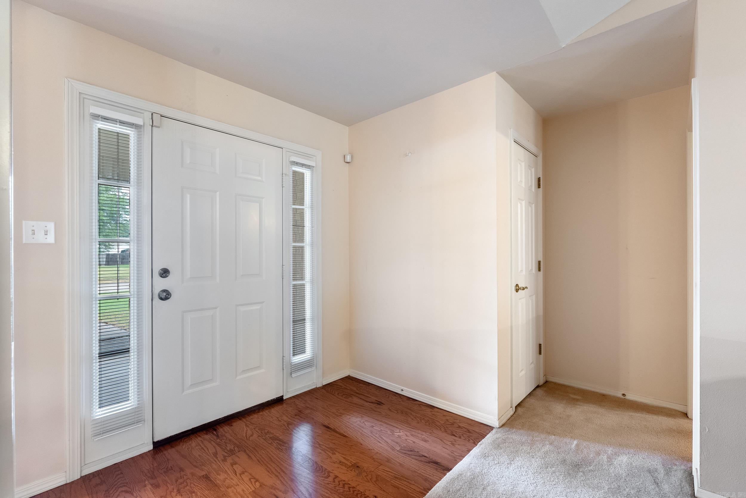 1402 Pleasant Pointe Circle