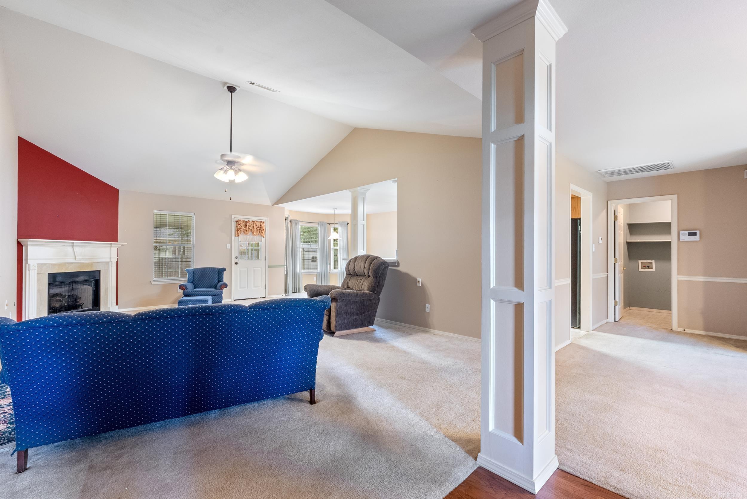 1402 Pleasant Pointe Circle