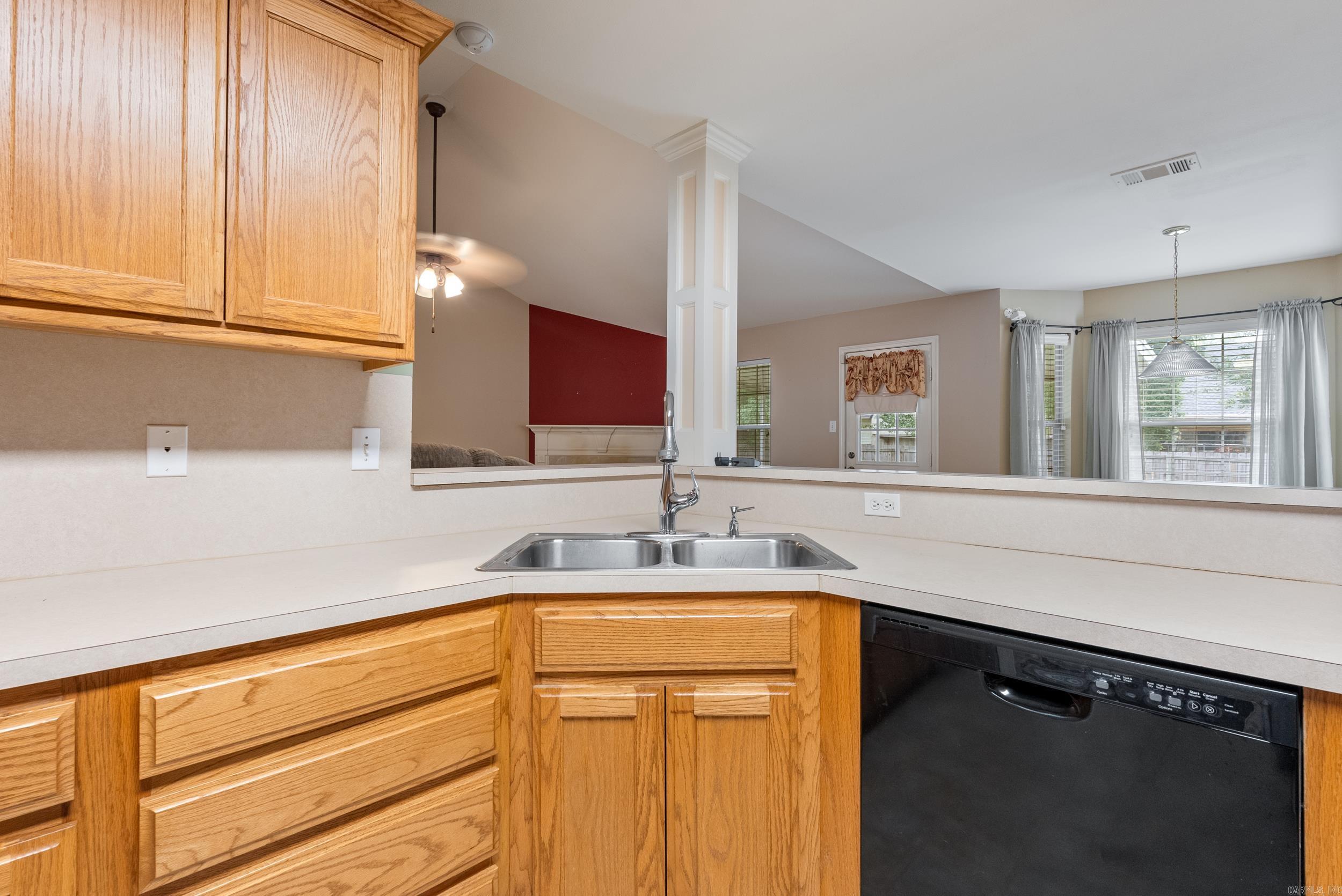 1402 Pleasant Pointe Circle