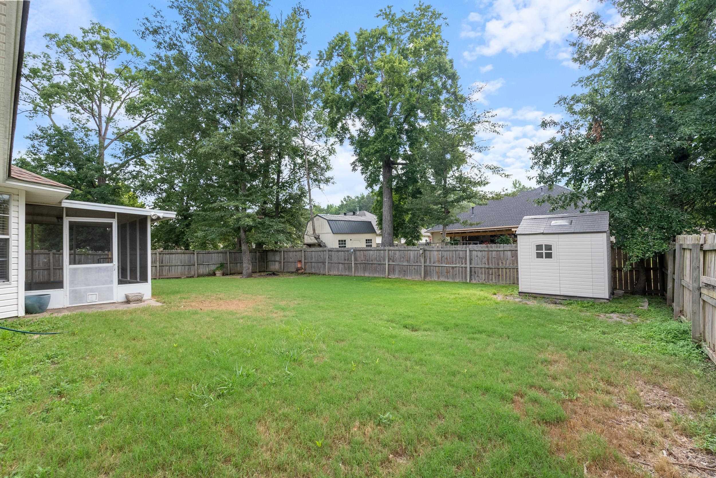 1402 Pleasant Pointe Circle