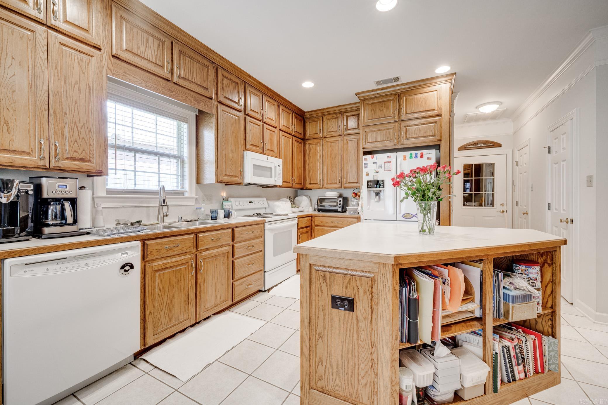 8 Bernay Drive