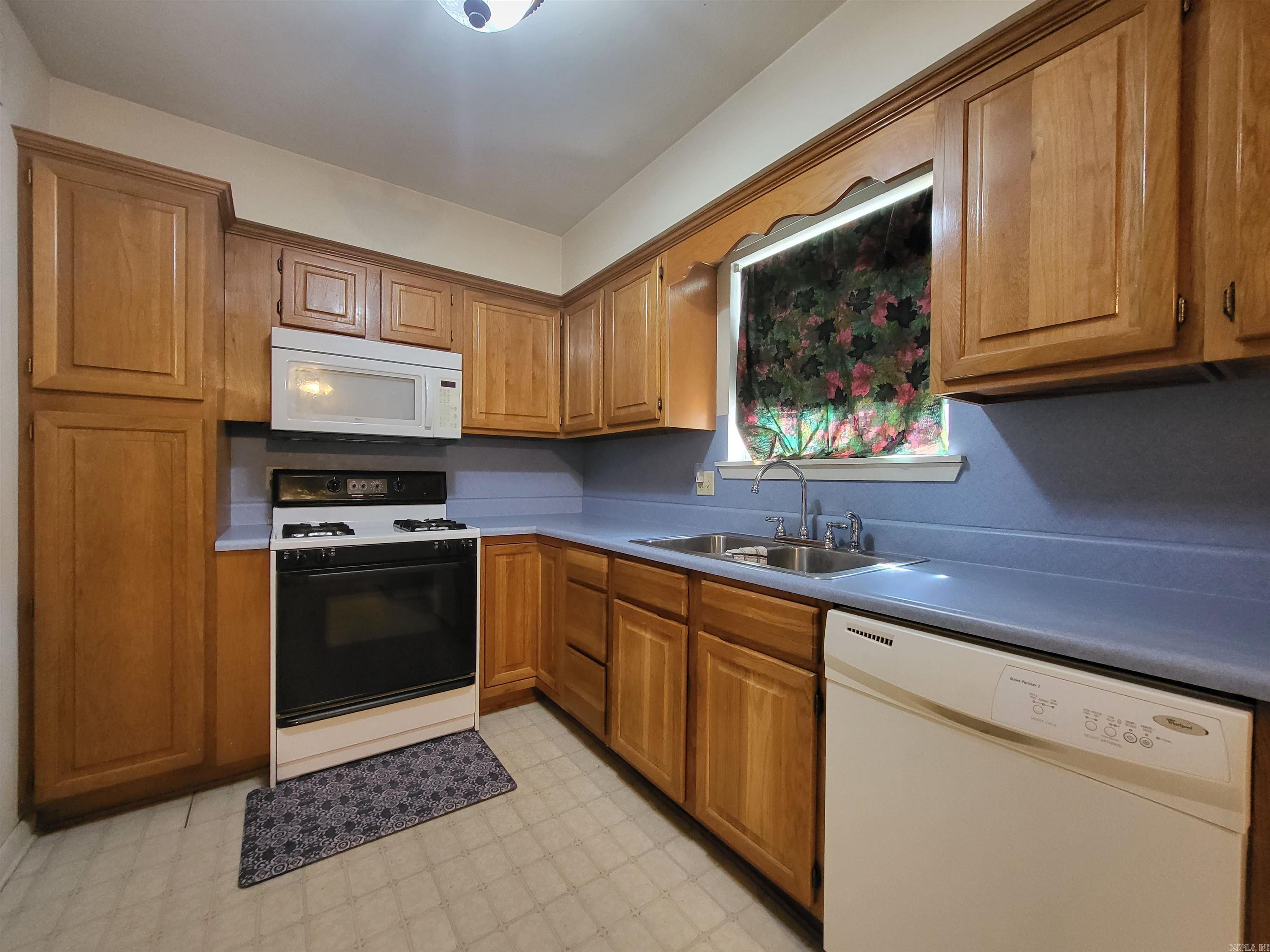8001 Oak Ridge Road