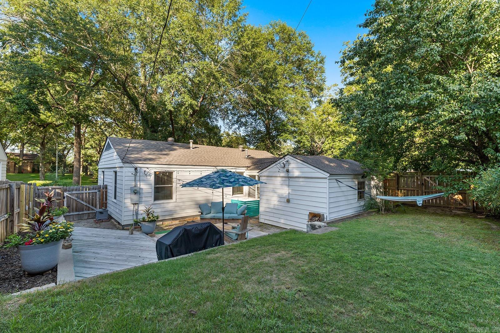 160 Sheridan Road