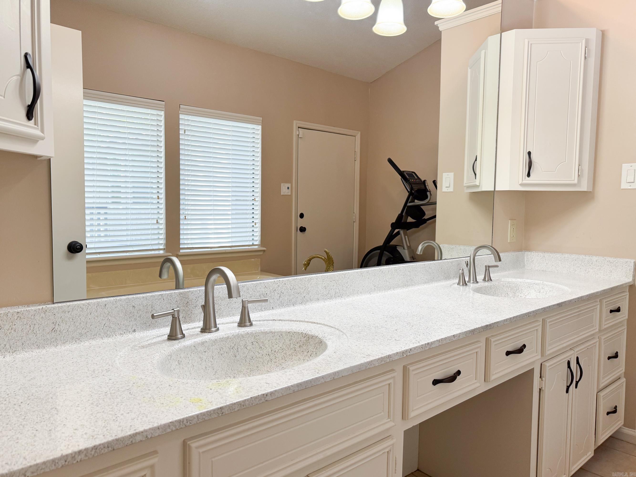 3124 Breckenridge Drive