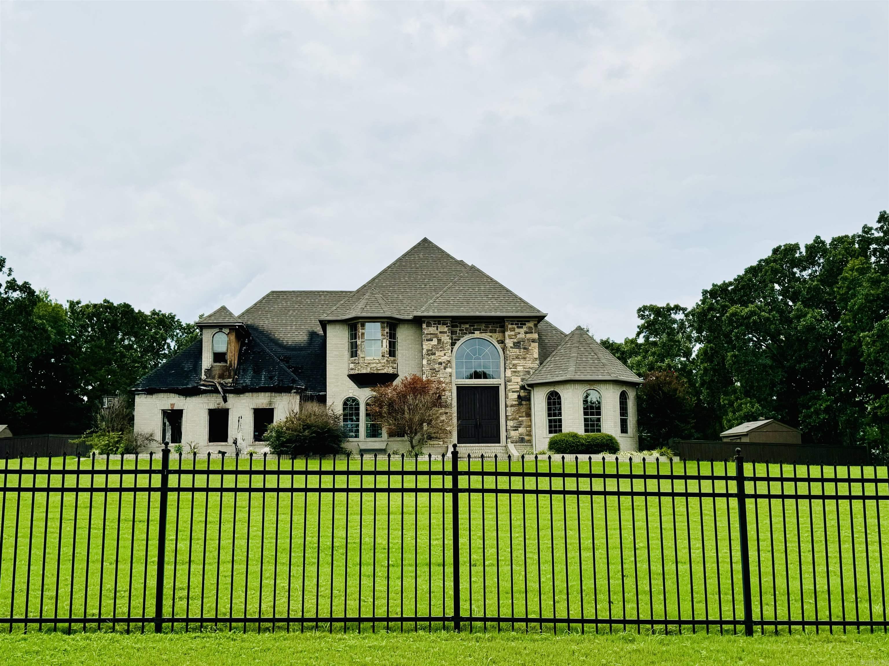 29 Treasure Creek