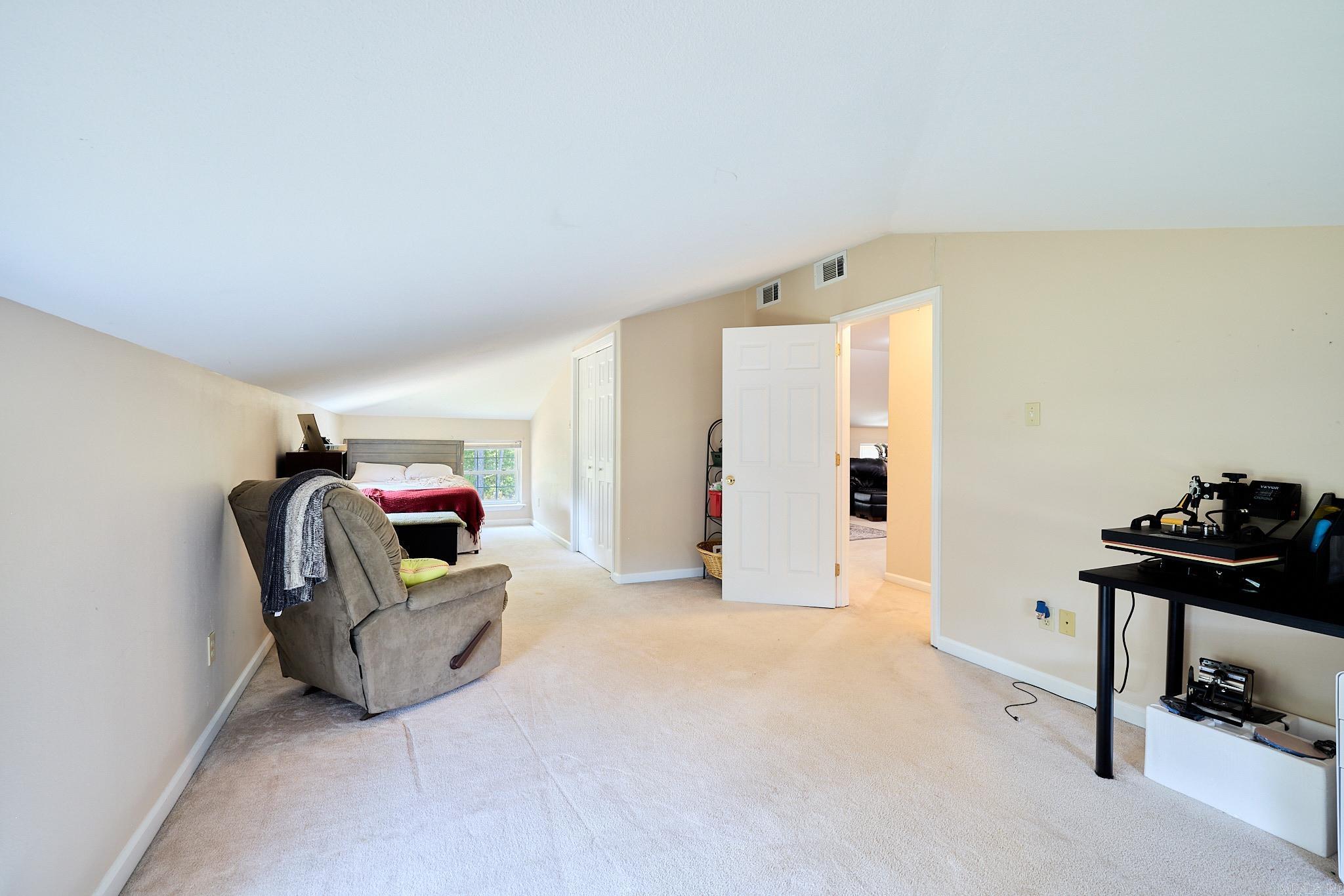 1778 Spring Valley Road