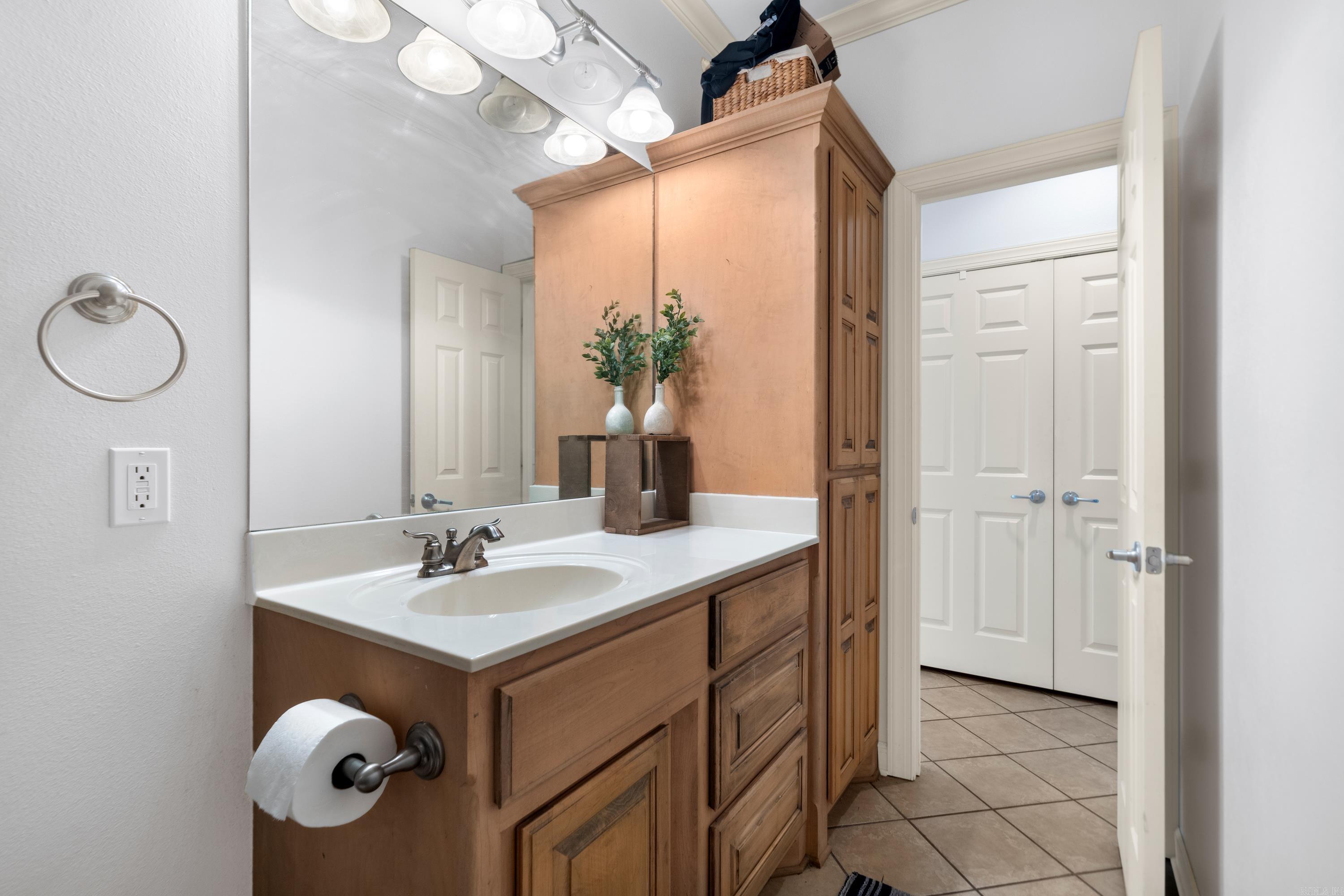640 Arkridge Road Unit: K2