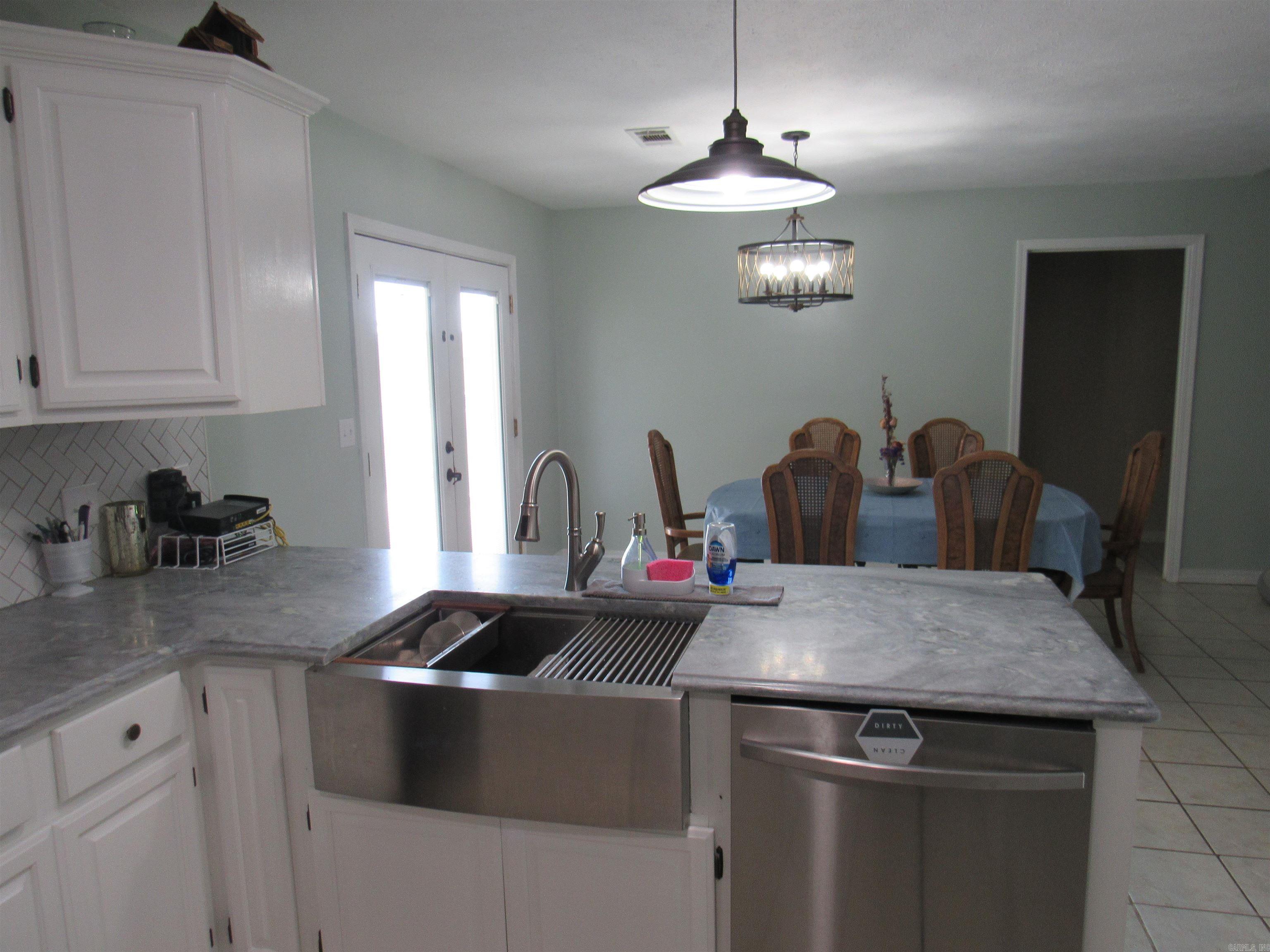 355 Midge Langley Road