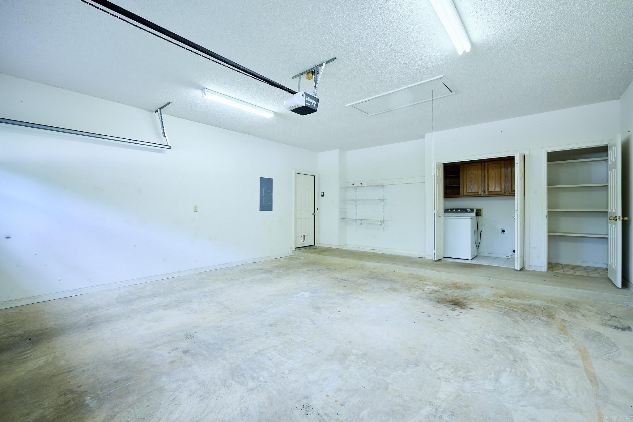 101 Creekview Terrace