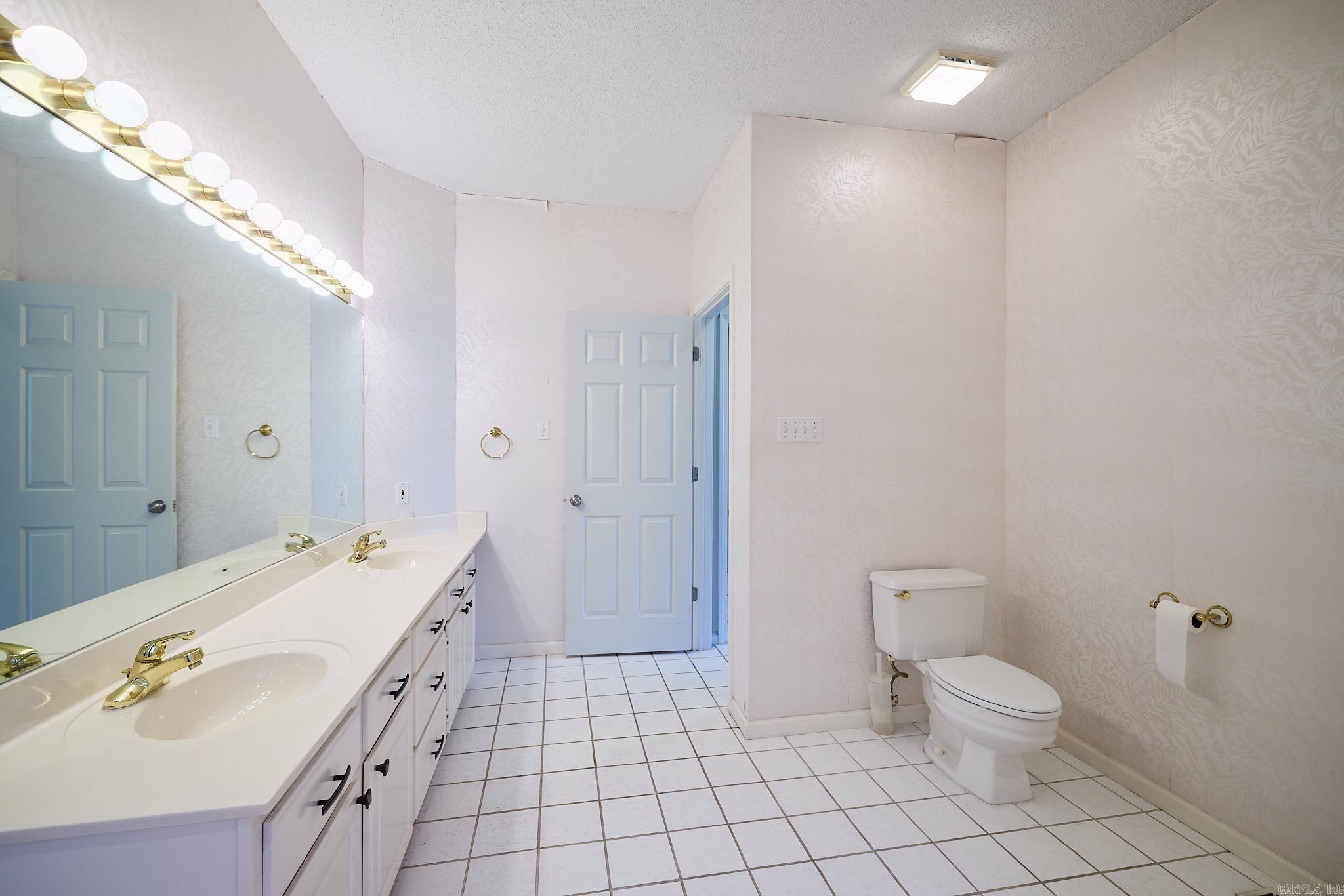 101 Creekview Terrace