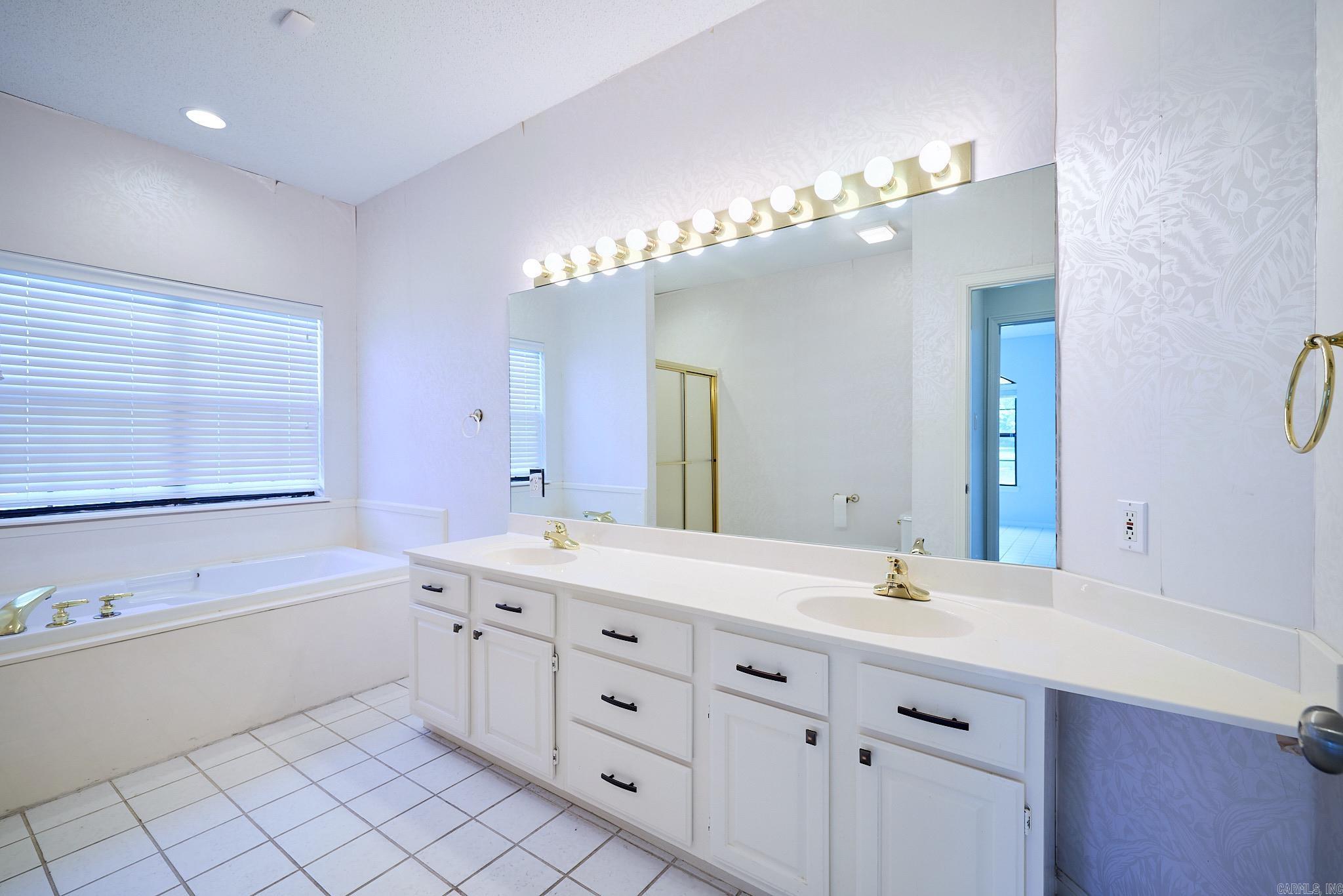 101 Creekview Terrace