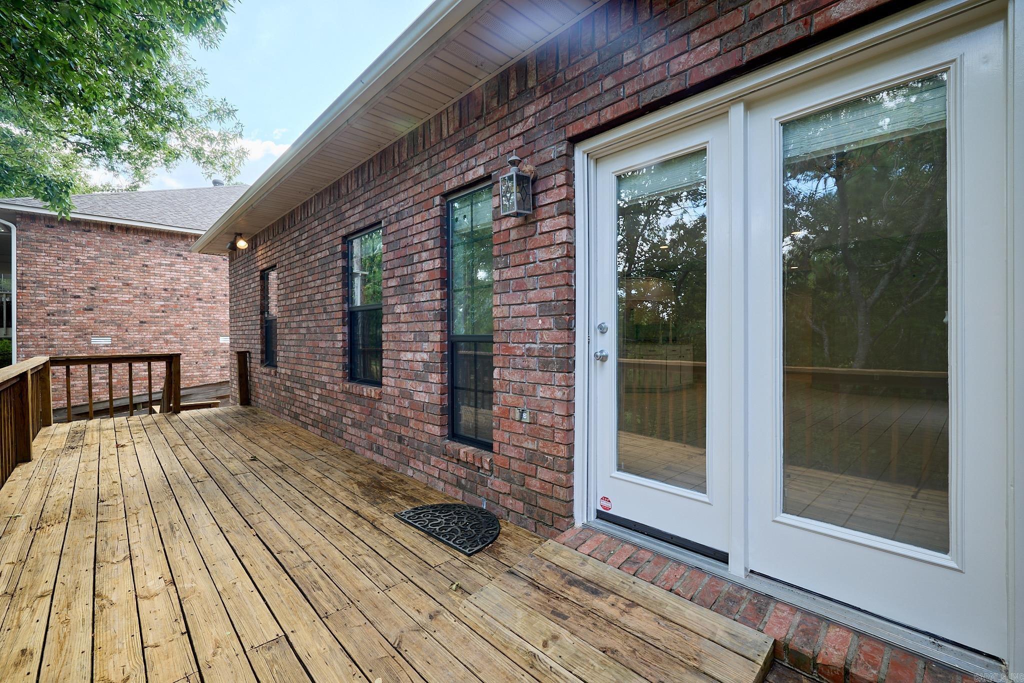 101 Creekview Terrace