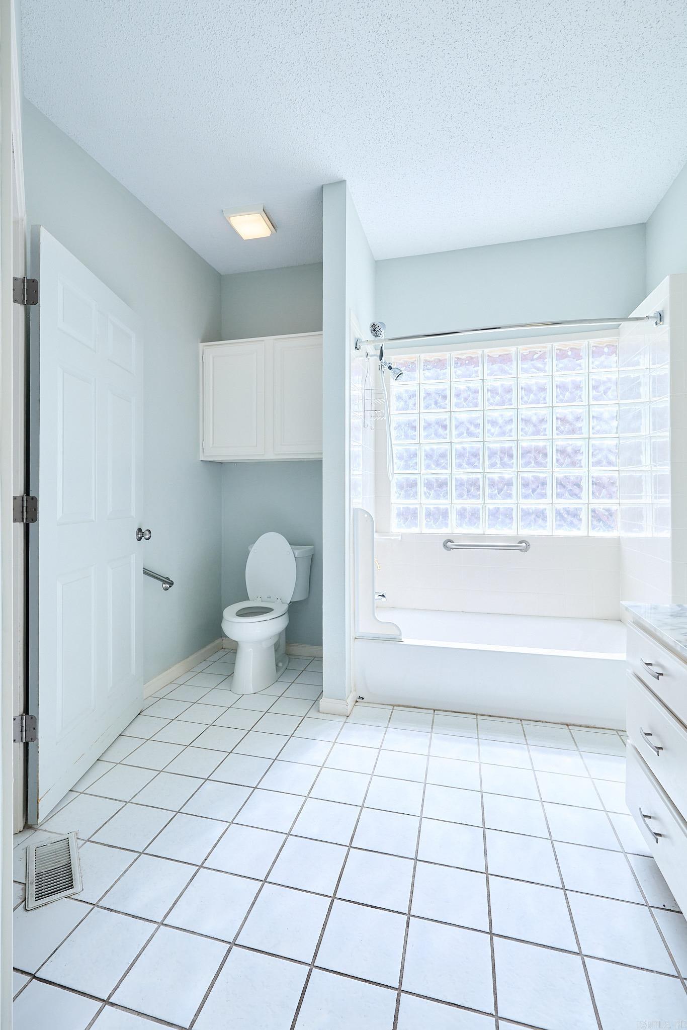 101 Creekview Terrace