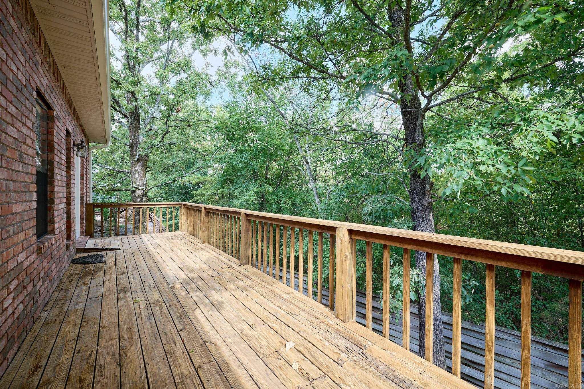 101 Creekview Terrace