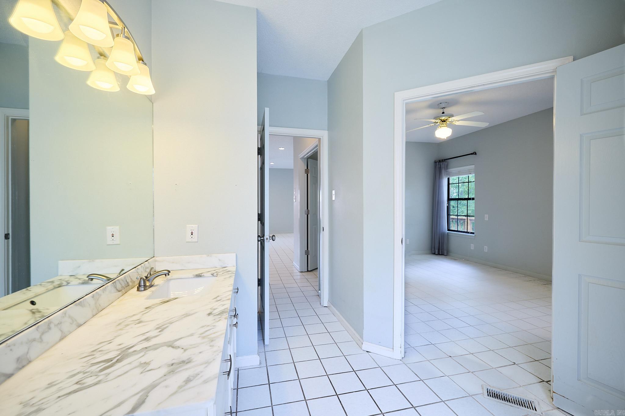 101 Creekview Terrace