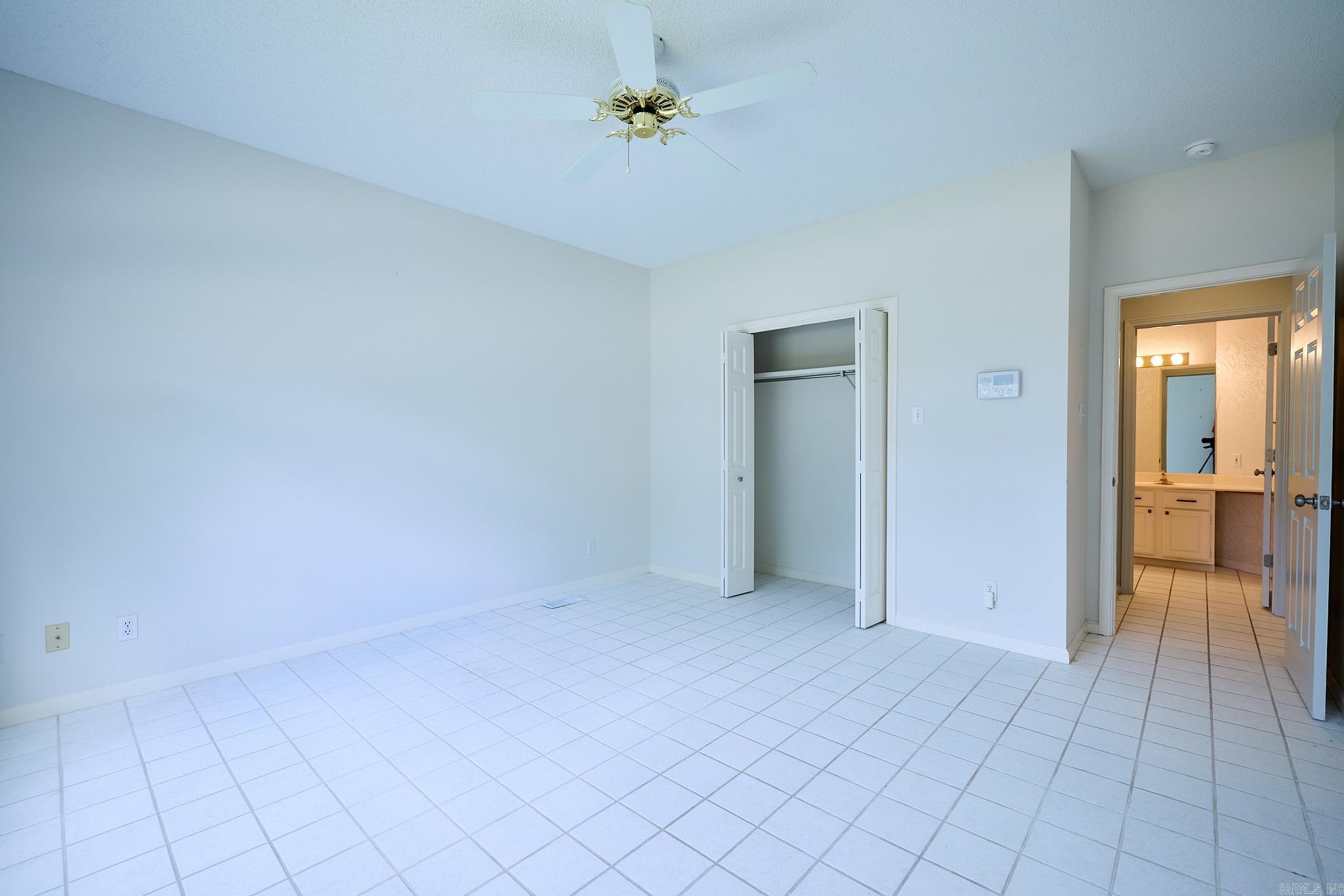 101 Creekview Terrace