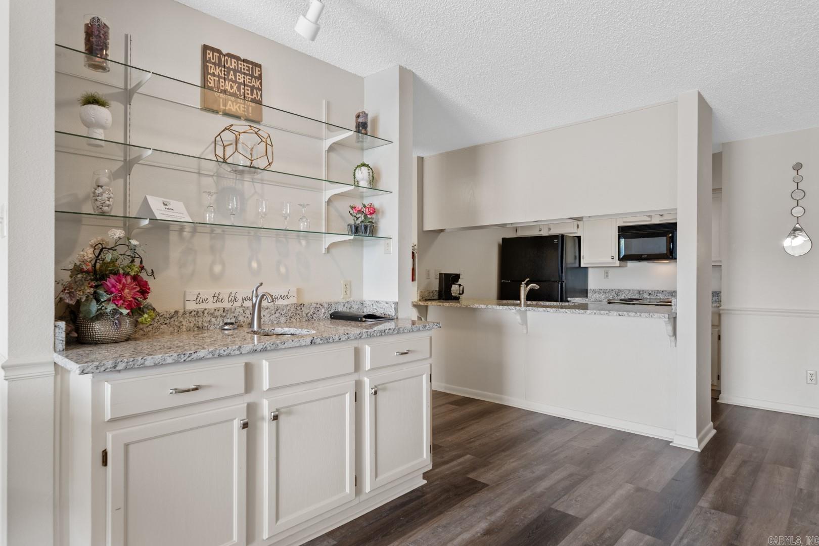 5371 Central Avenue, Units 6-B,C,D,J