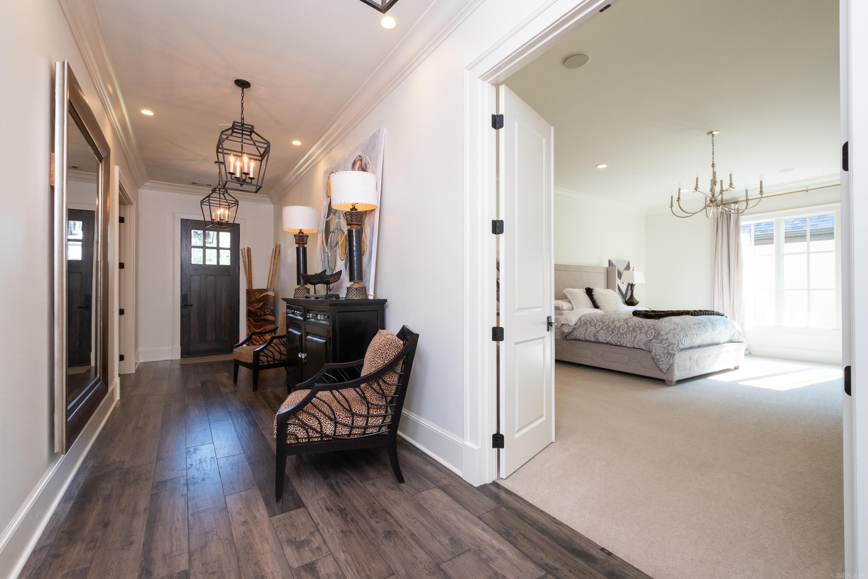 18 Hallen Court