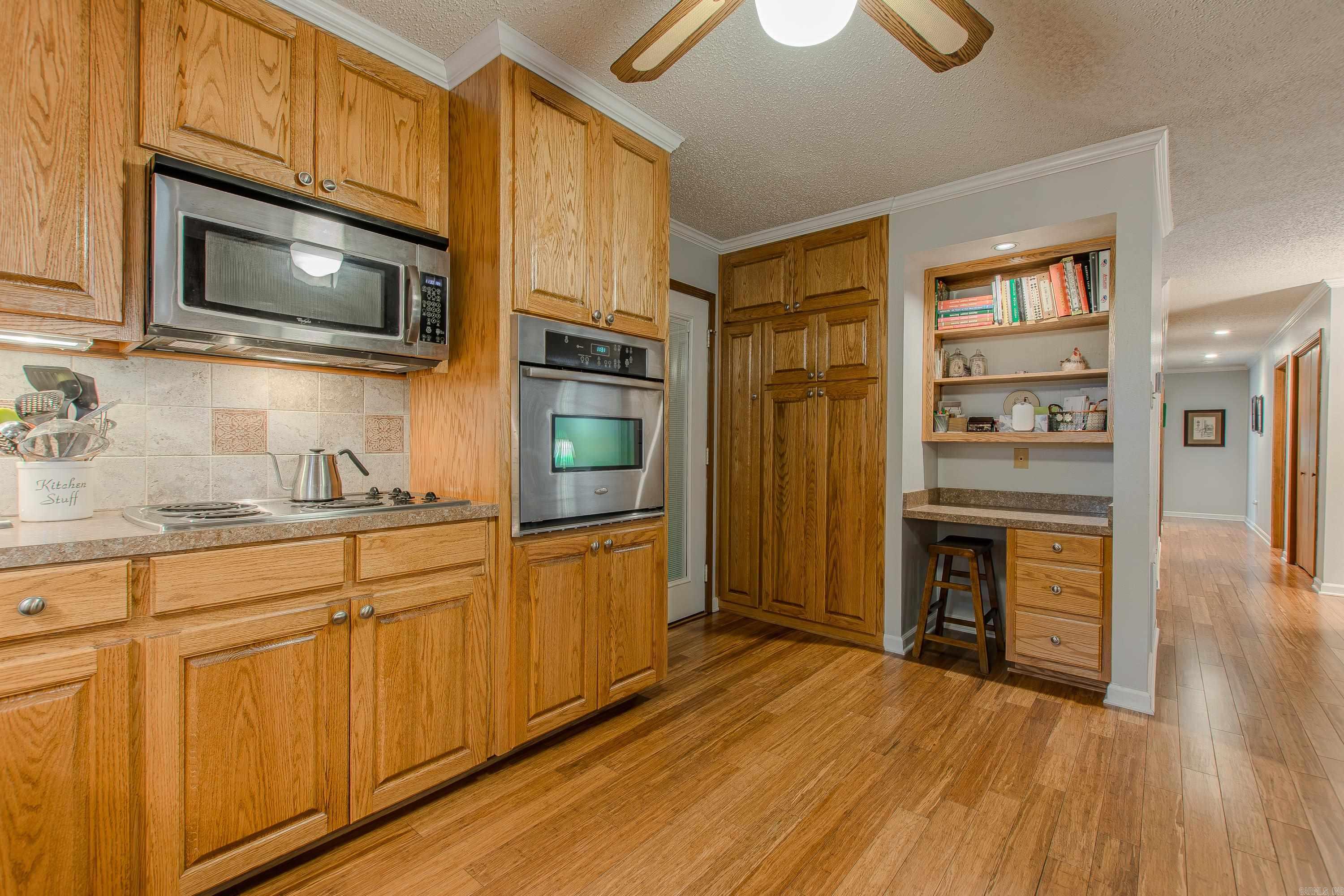2006 Fairmont Drive