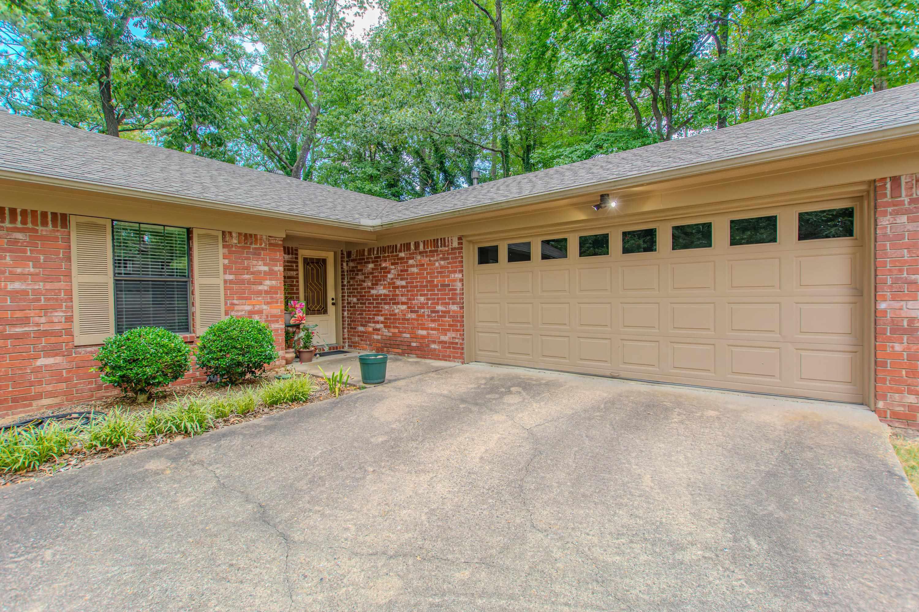 2006 Fairmont Drive
