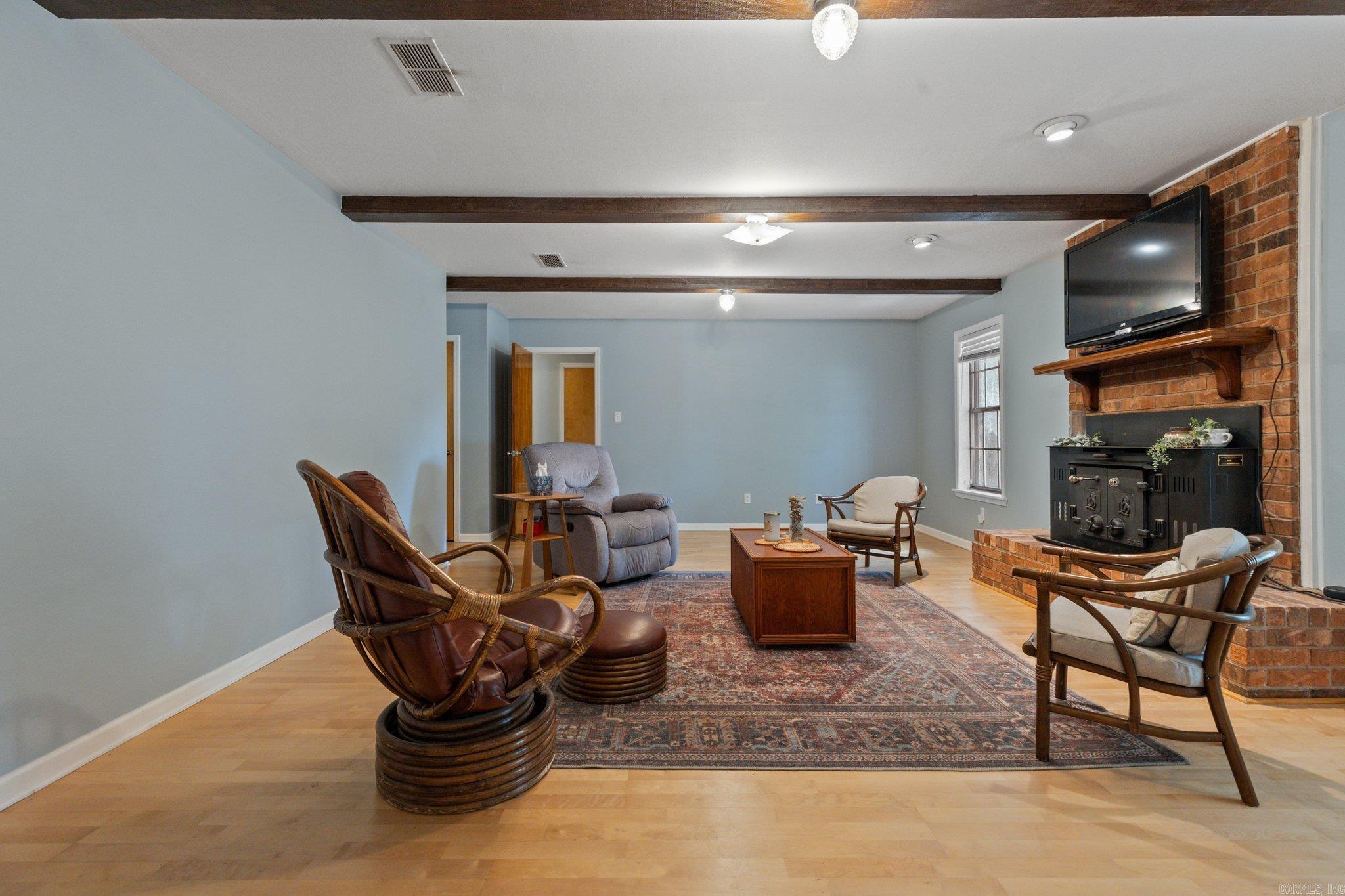 1403 Silver Fox Lane