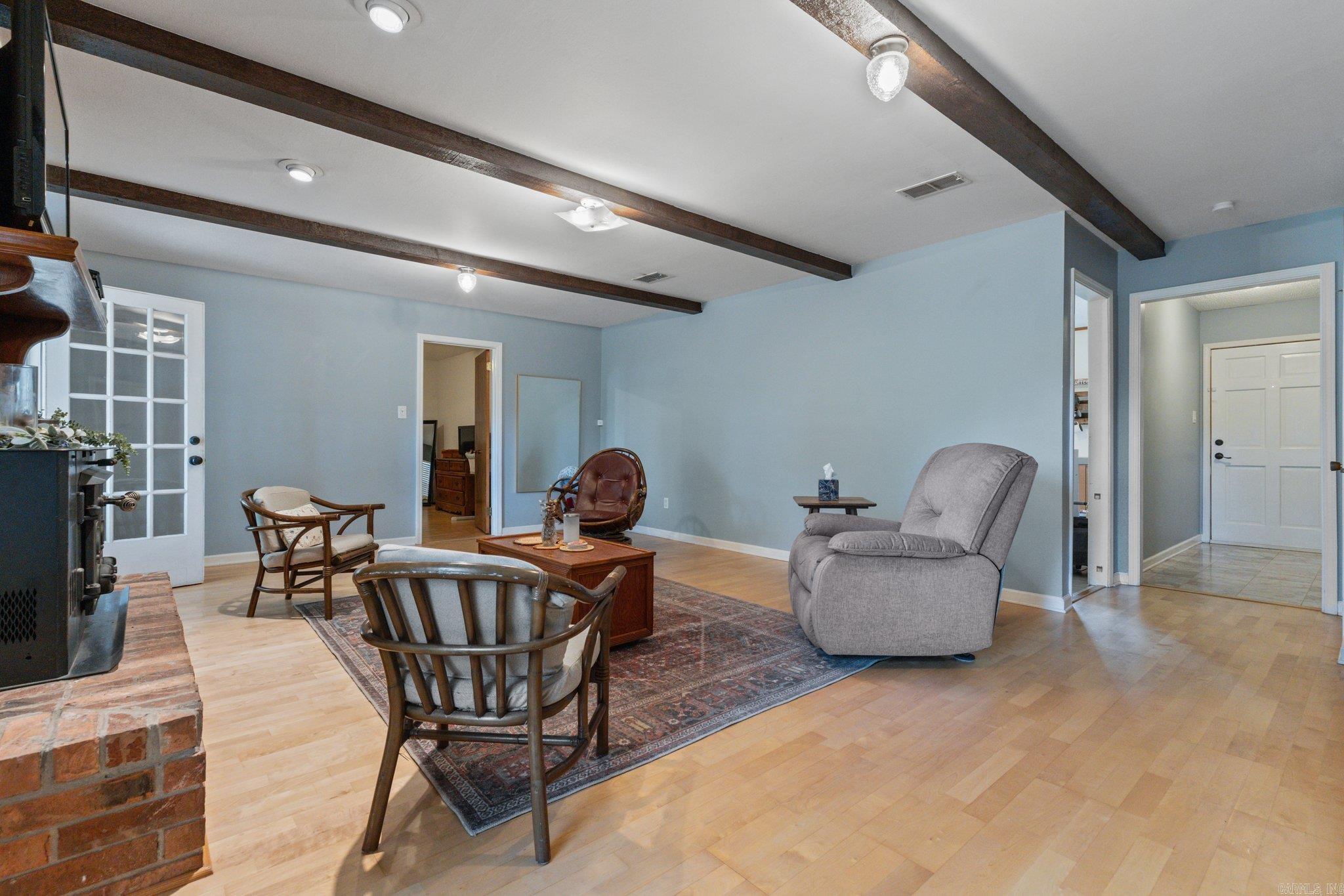 1403 Silver Fox Lane