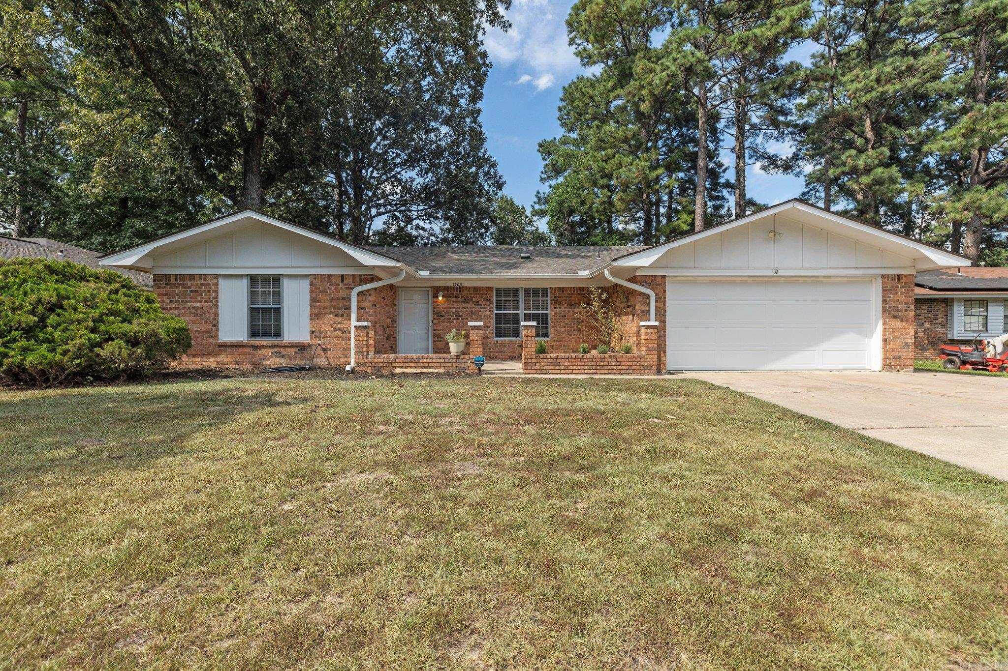 1403 Silver Fox Lane